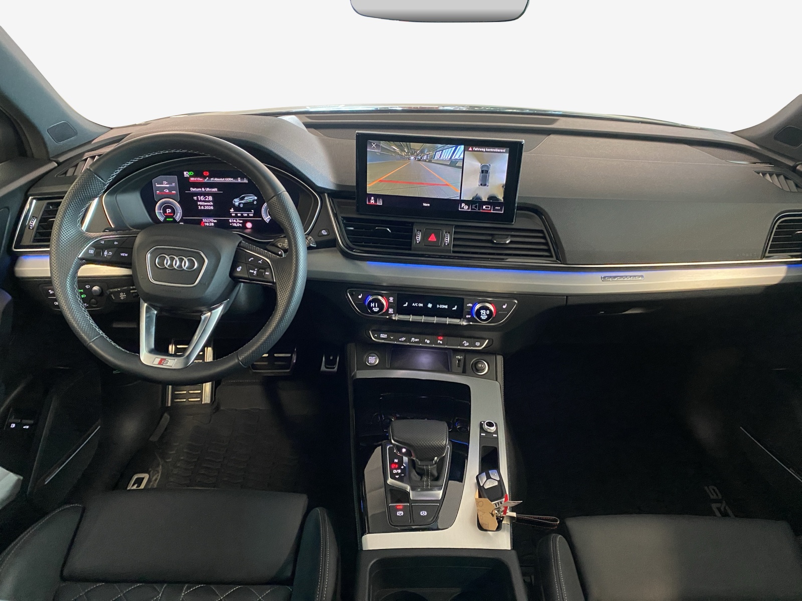 AUDI Q5 Sportback 55 TFSI e PHEV S line quattro S-tronic-image-9