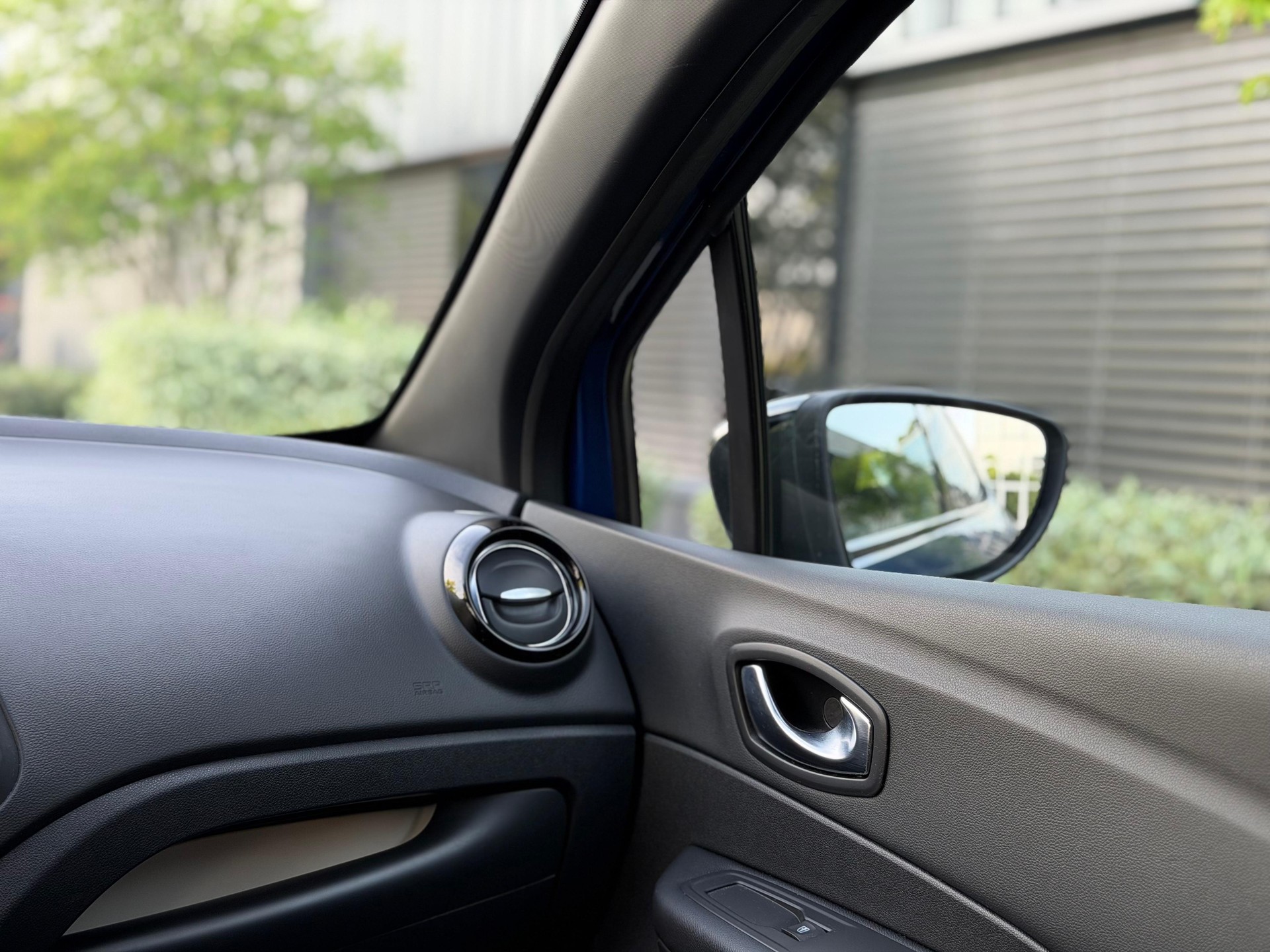 RENAULT Captur 1.3 T 16V S-Edition EDC-image-10