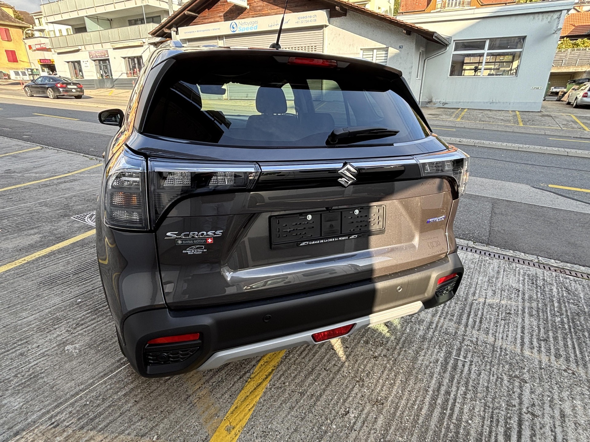 SUZUKI S-Cross 1.4 T Compact+ Hybrid 4x4-showroom-element-2