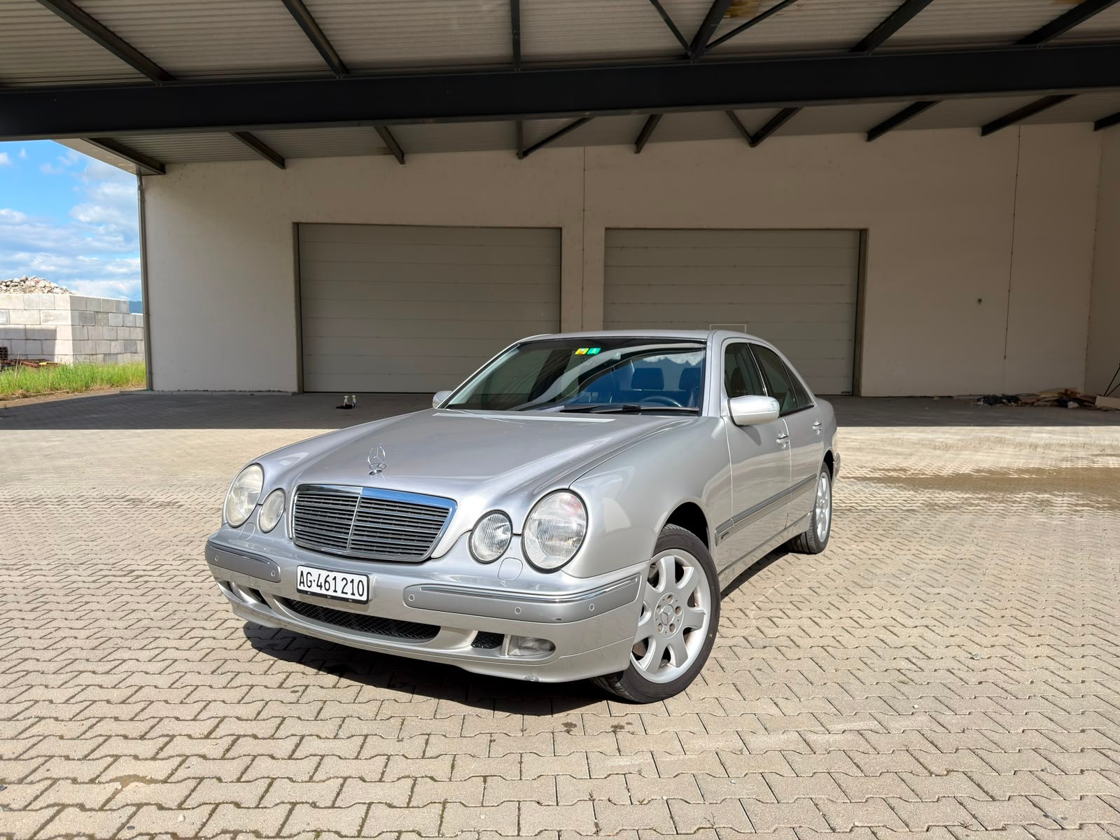 MERCEDES-BENZ E 430 V8 4matic