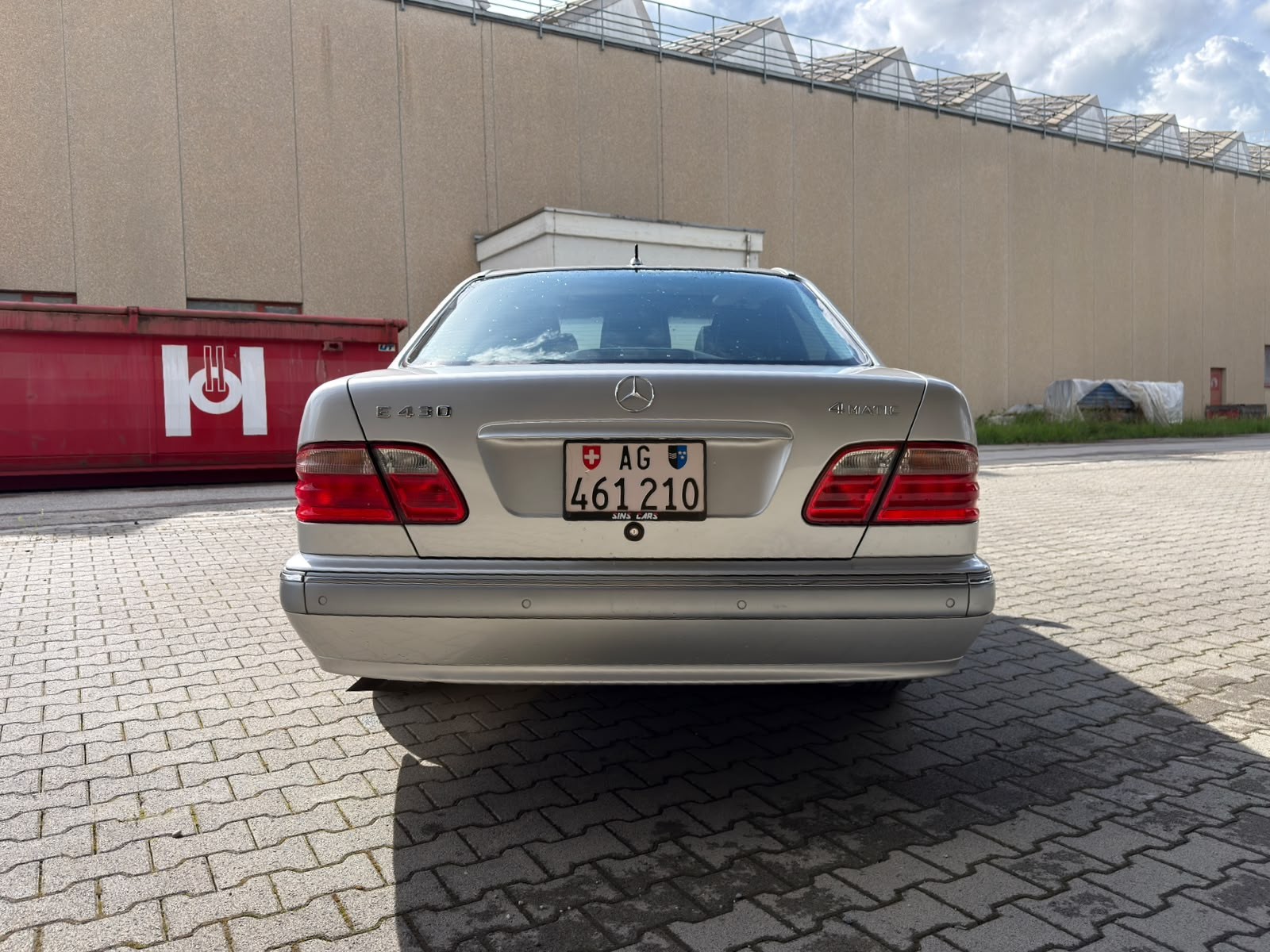 MERCEDES-BENZ E 430 V8 4matic-image-2