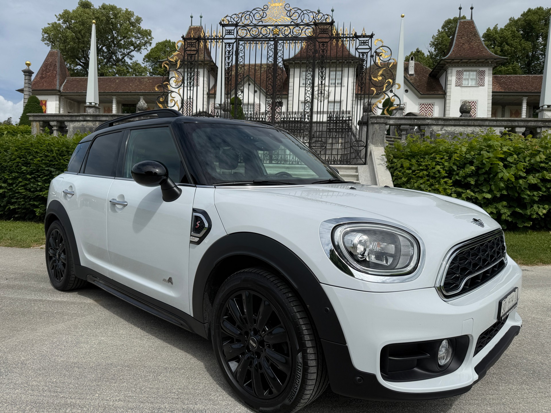 MINI Countryman Cooper S ALL4 Steptronic-showroom-element-1