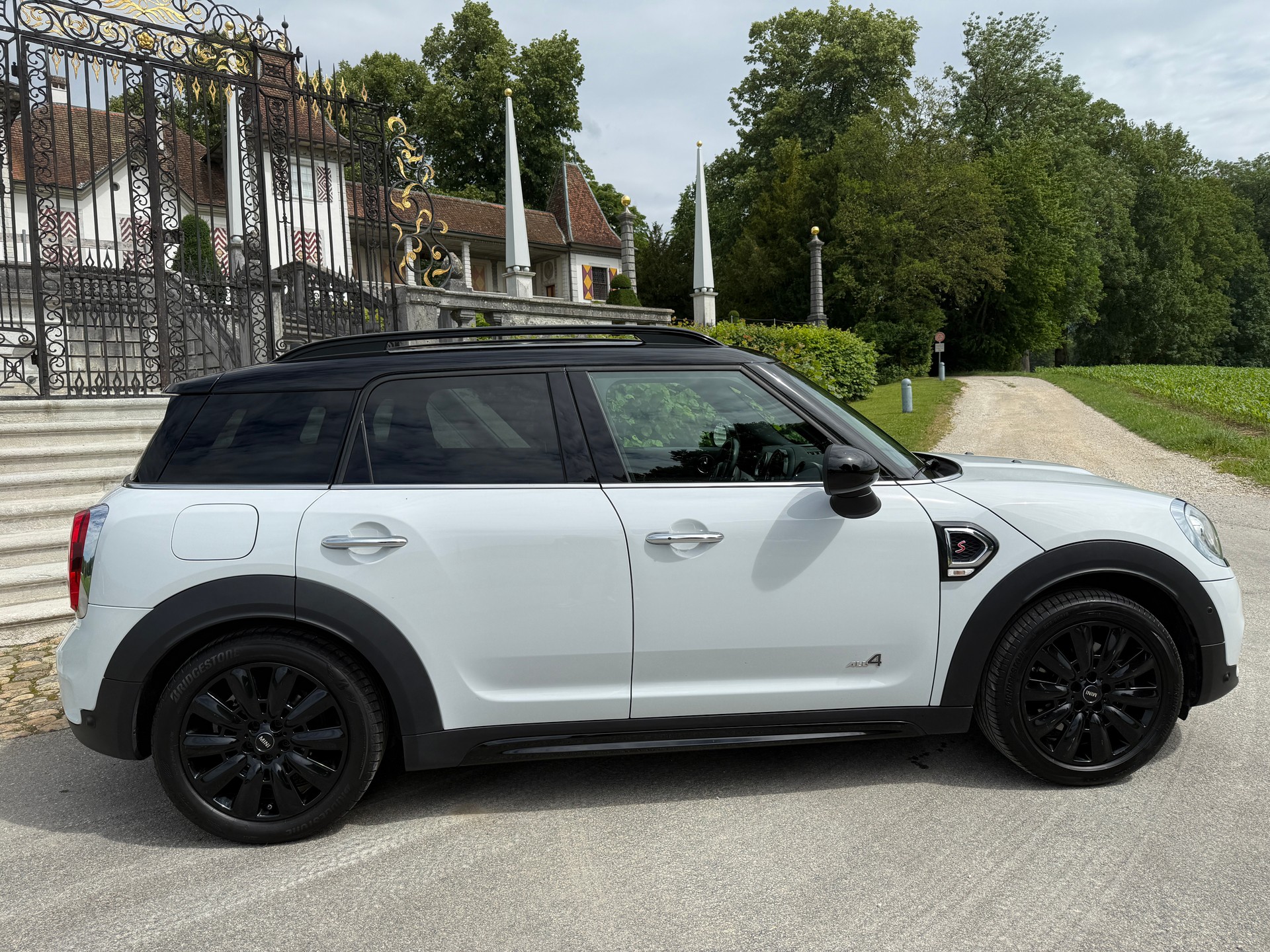 MINI Countryman Cooper S ALL4 Steptronic-showroom-element-3