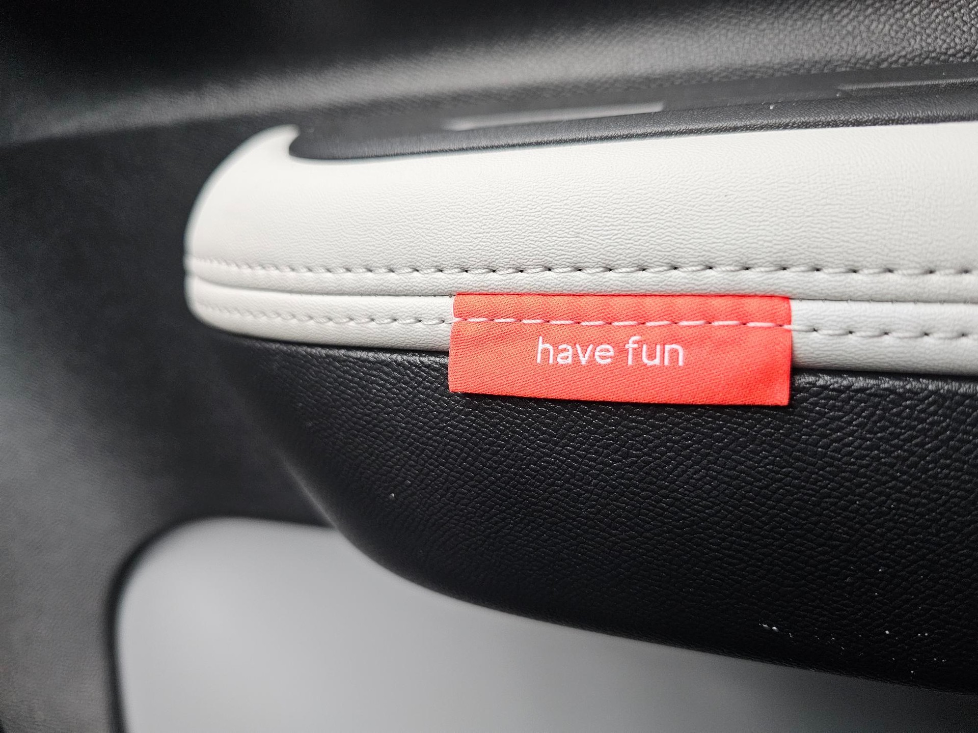 CITROEN e-C3 long range Plus-image-9