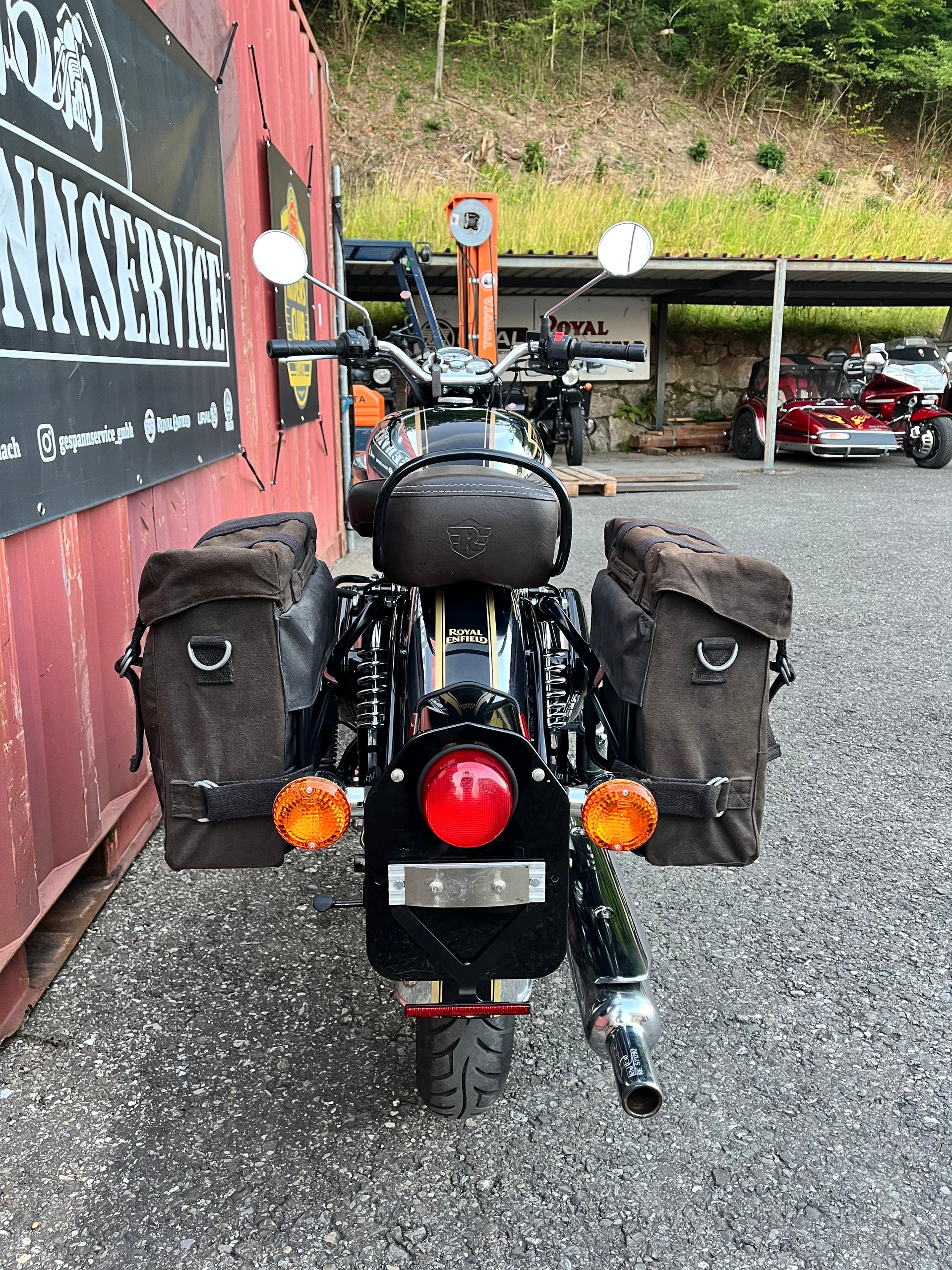 ROYAL ENFIELD Classic Chrome 500i EFI-image-9