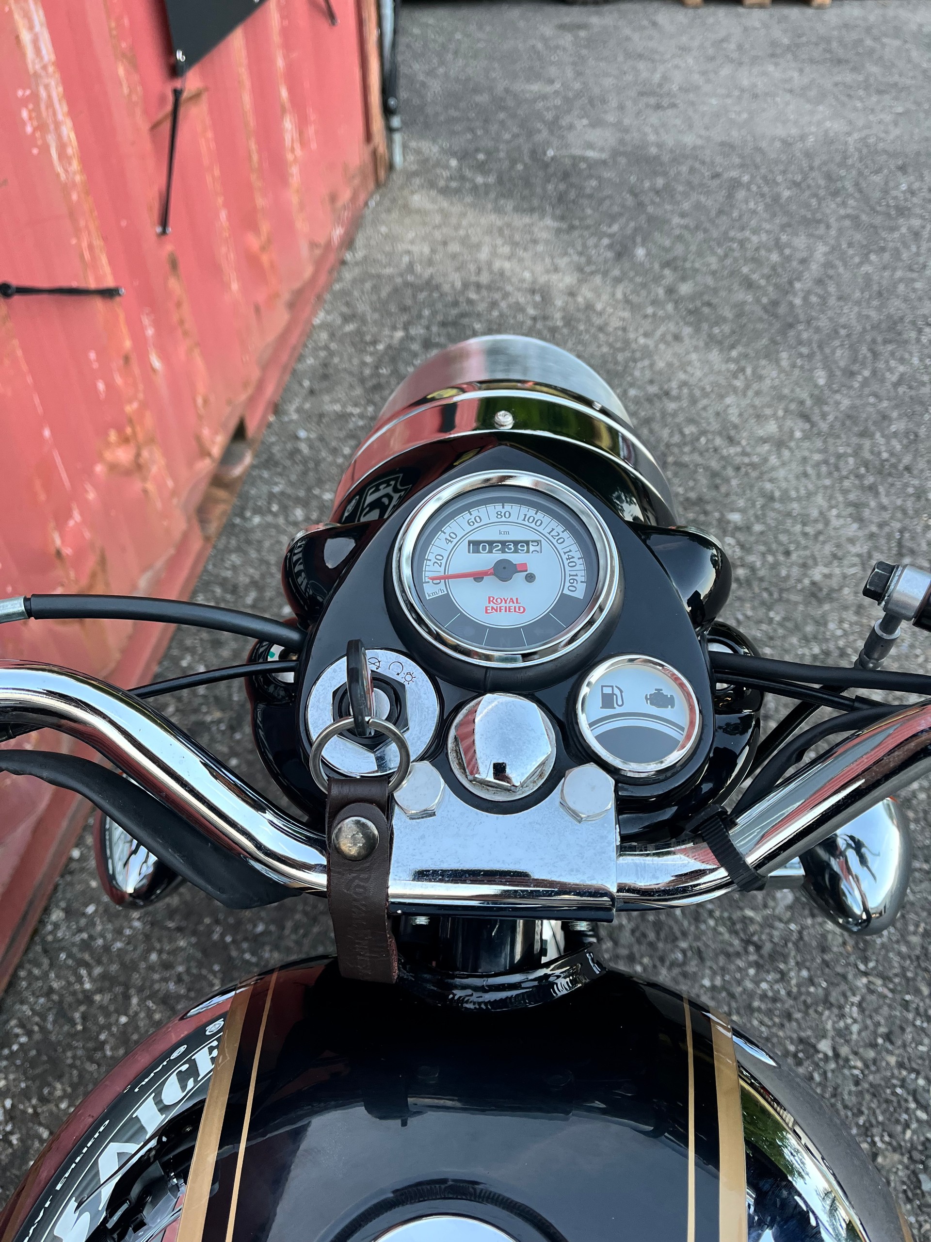 ROYAL ENFIELD Classic Chrome 500i EFI-image-11