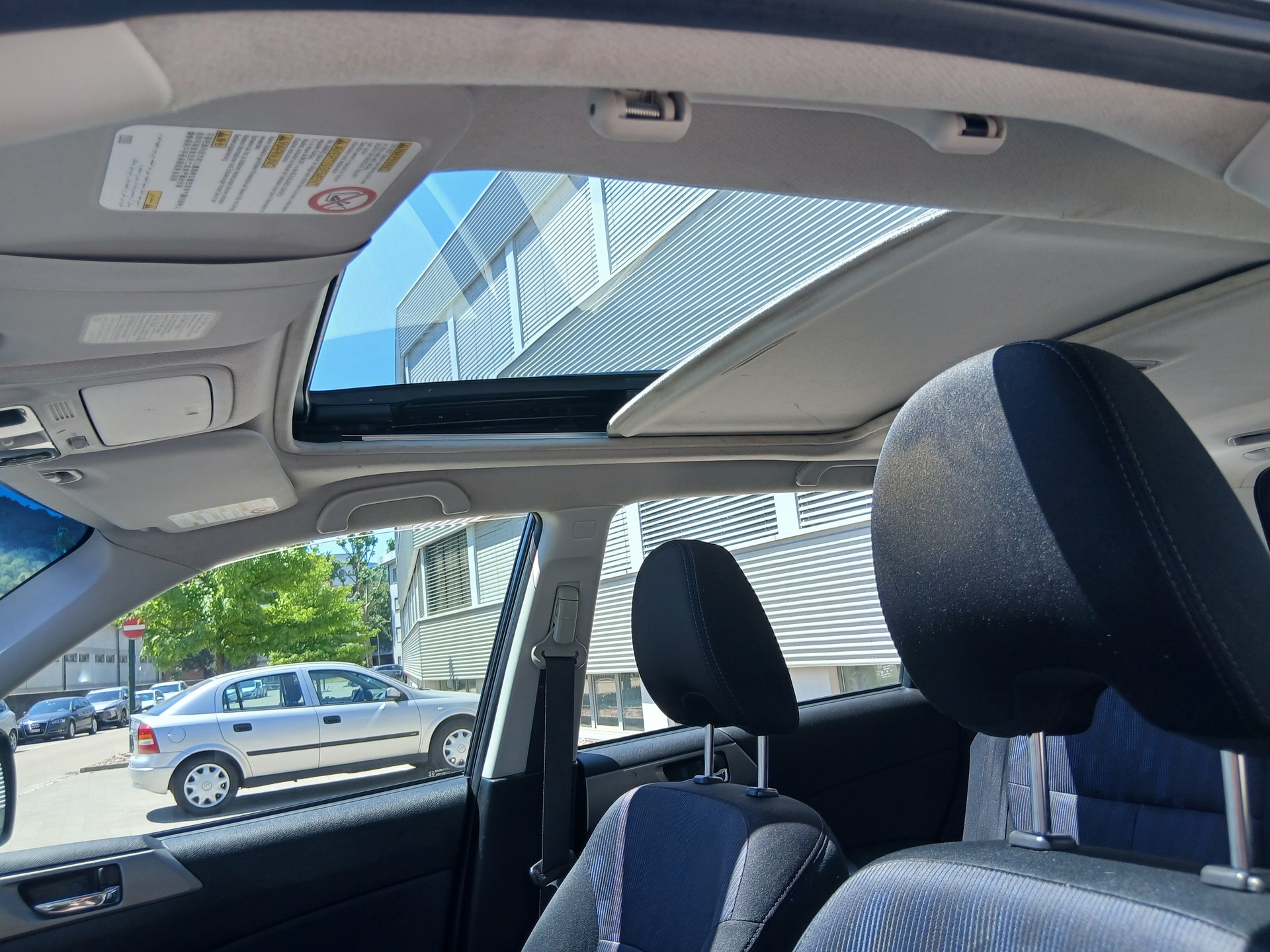 SUBARU Forester 2.0X Advantage Automatic-image-10