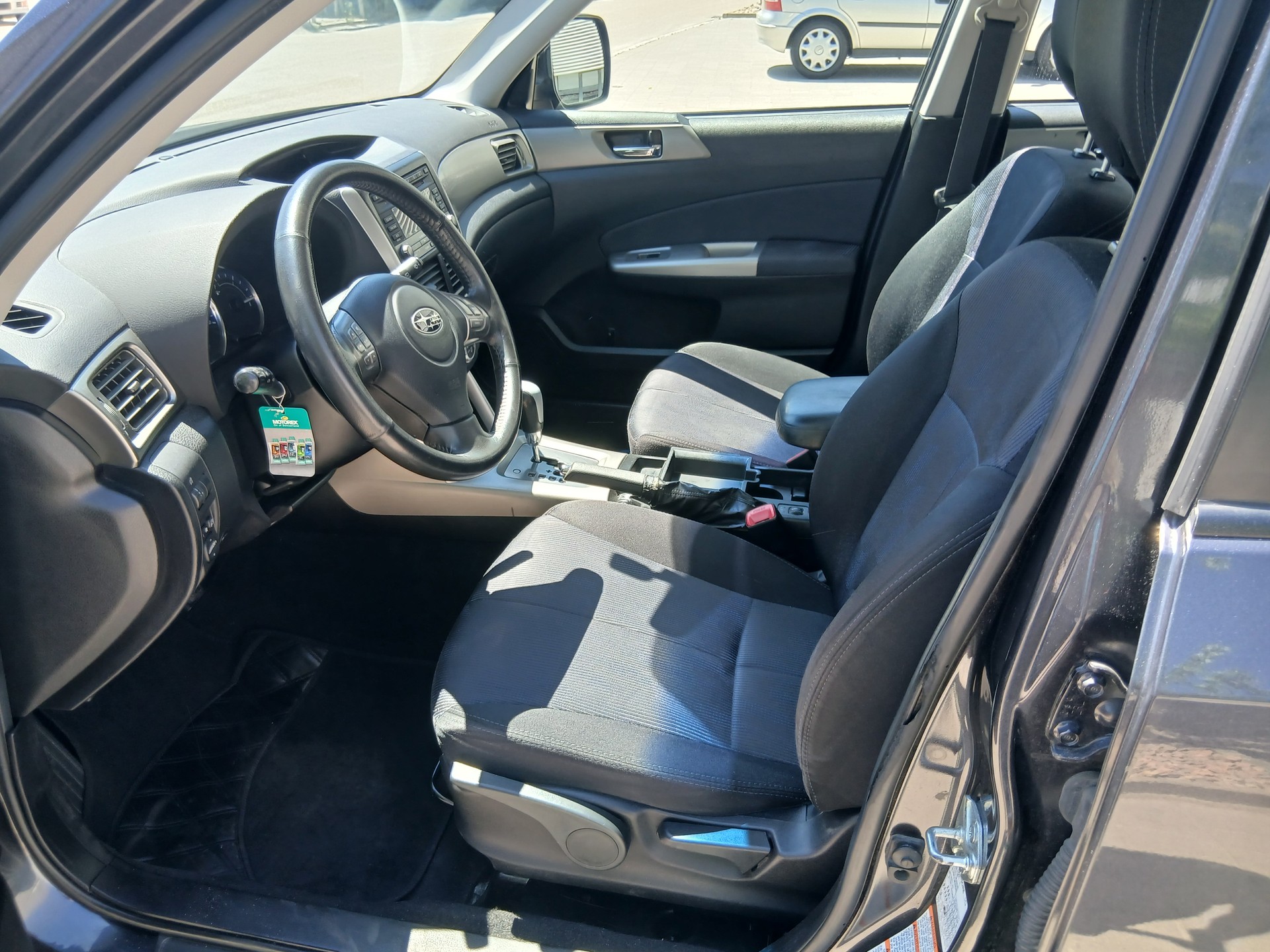 SUBARU Forester 2.0X Advantage Automatic-image-7