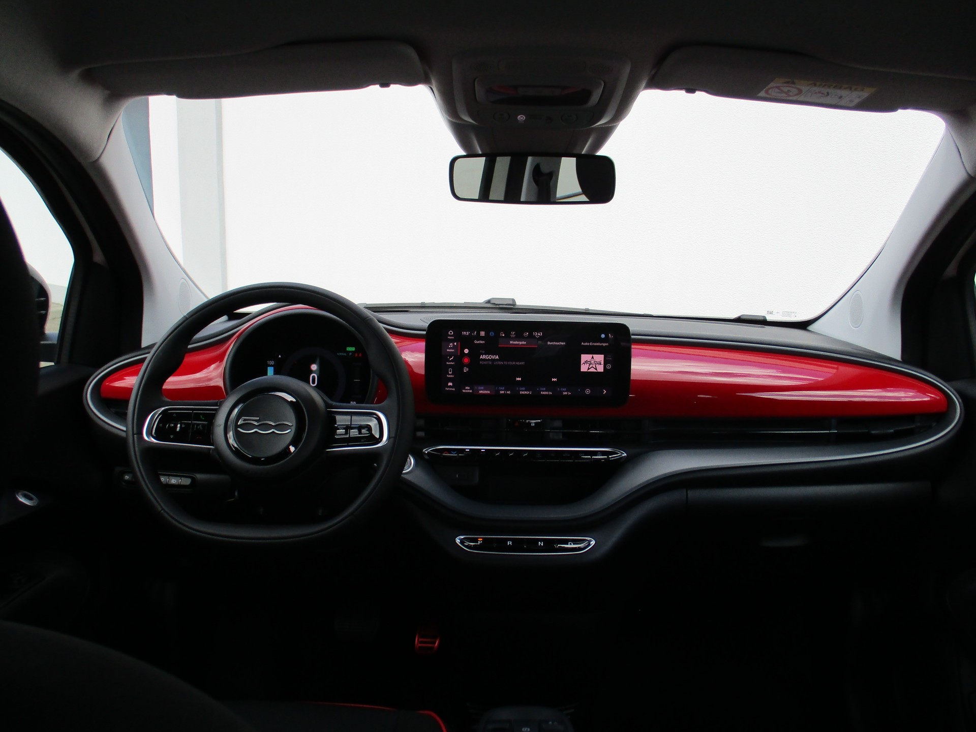 FIAT 500e 87kW RED-image-6