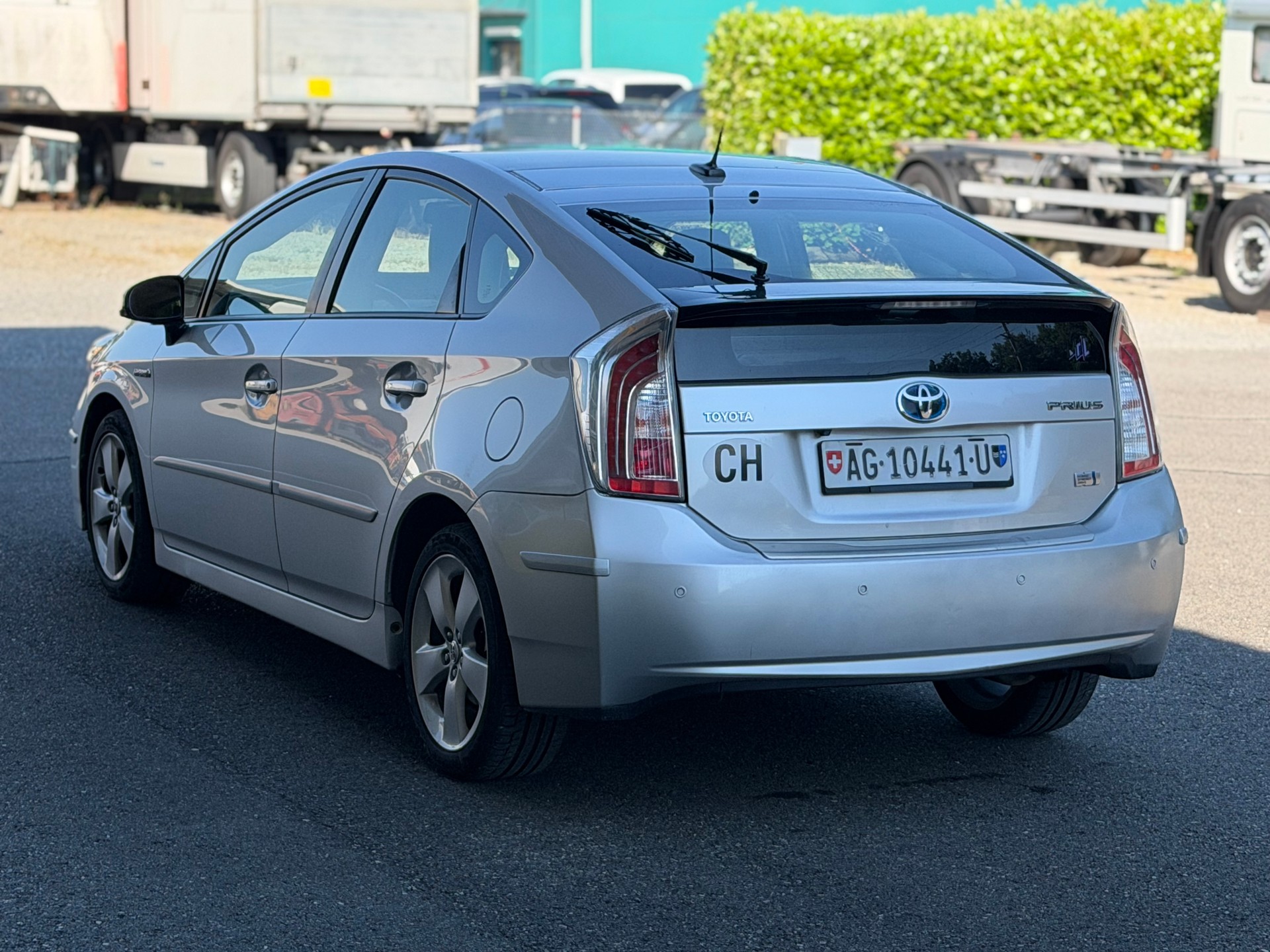 TOYOTA Prius 1.8 16V HSD Sol Premium-image-6