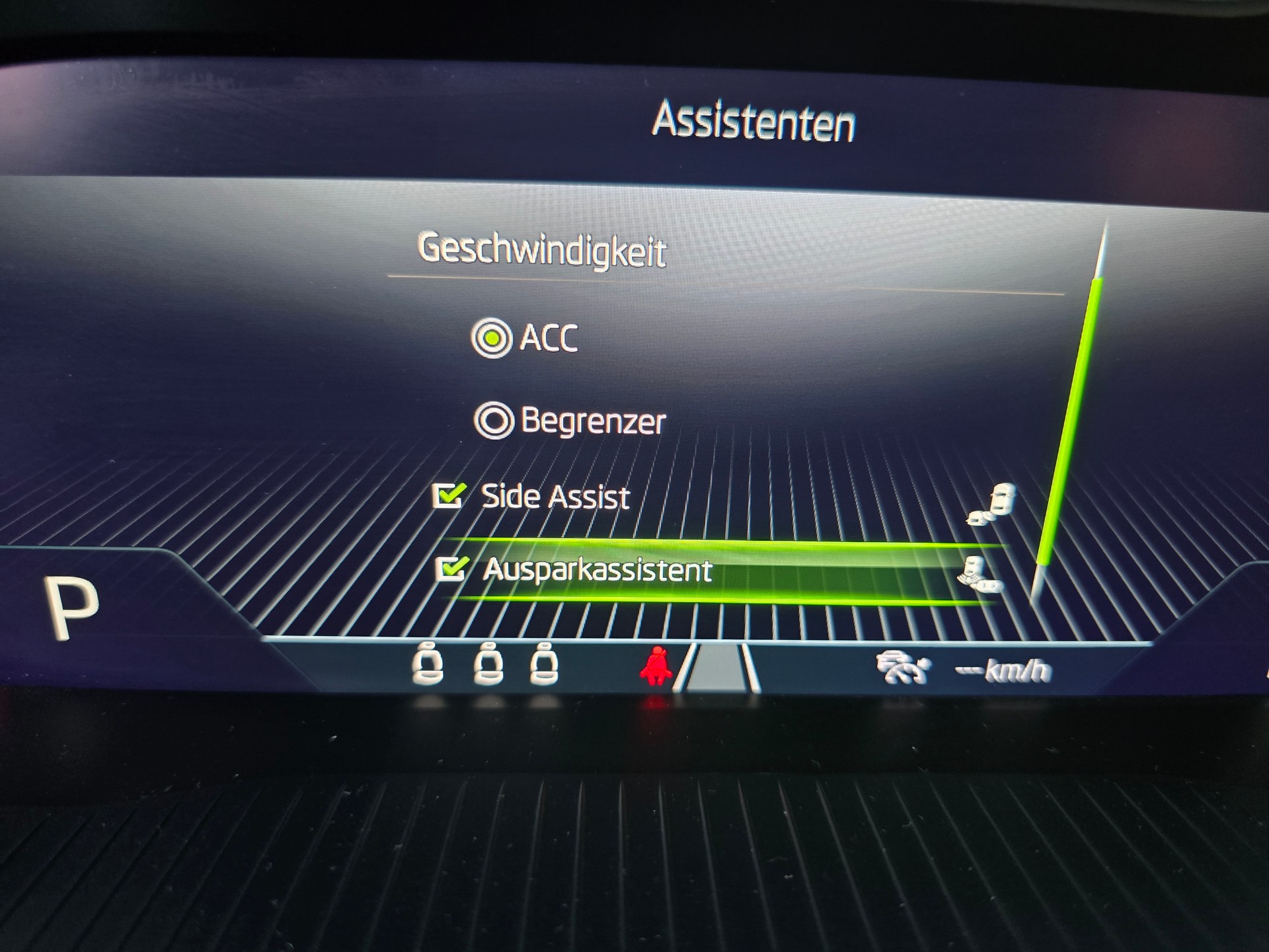 SKODA Superb Combi 2.0 TDi Style 4x4 DSG*TOP-ZUSTAND*Frsch ab MFK"Frisch ab Service**-image-12