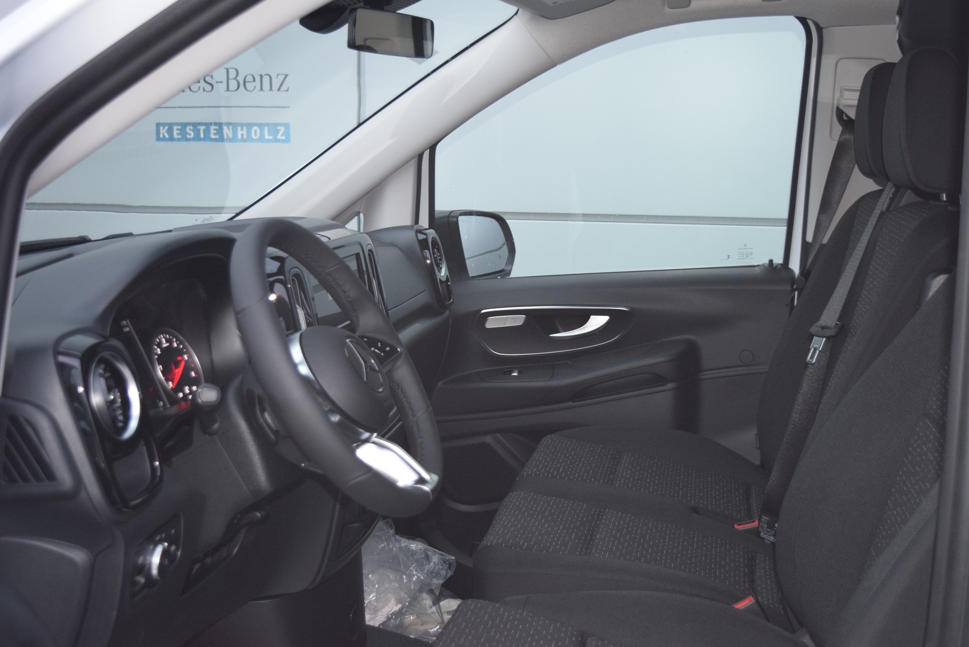 MERCEDES-BENZ Vito 116 CDI Lang Select 9G-Tronic 4M-image-7