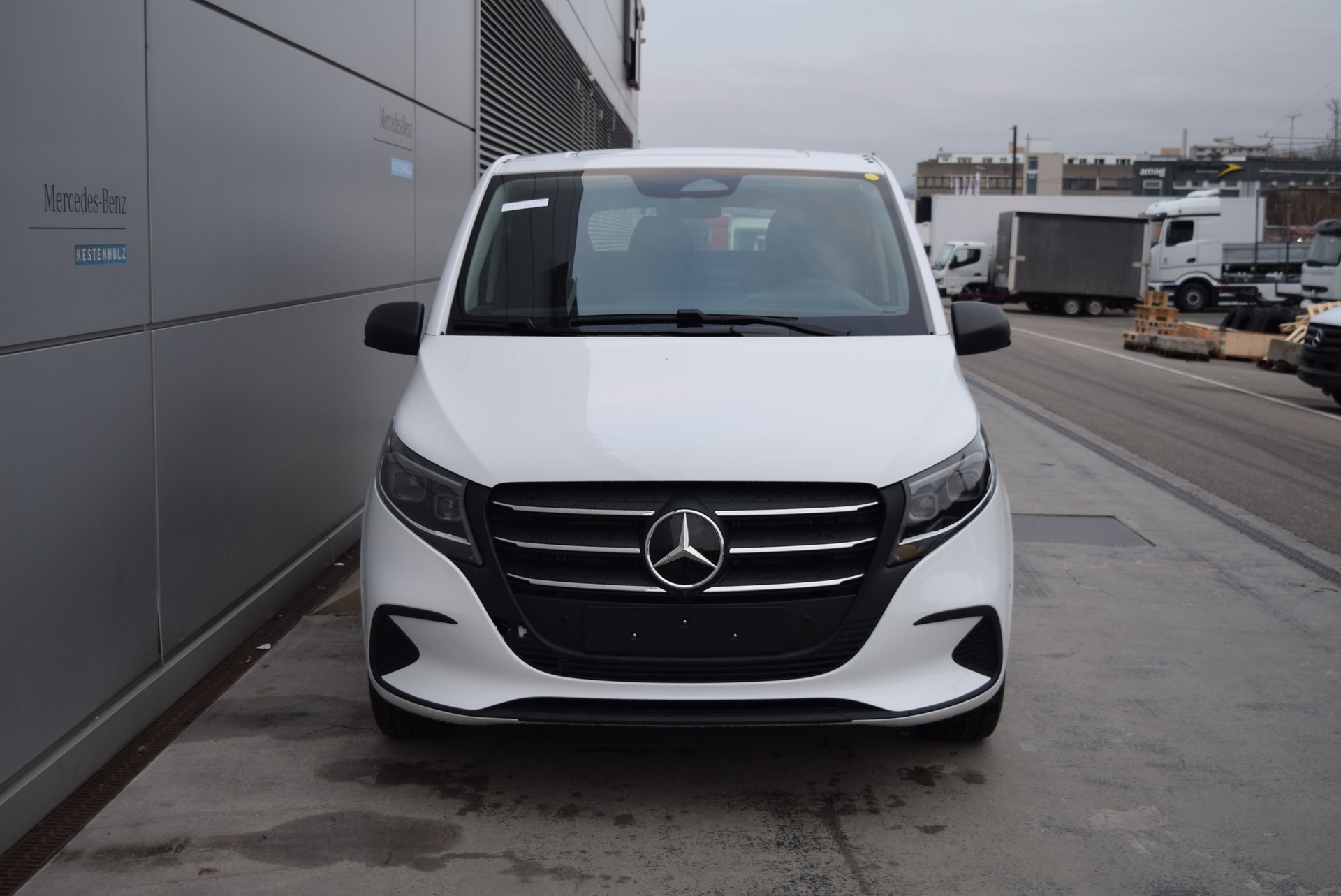 MERCEDES-BENZ Vito 116 CDI Lang Select 9G-Tronic 4M-showroom-element-1