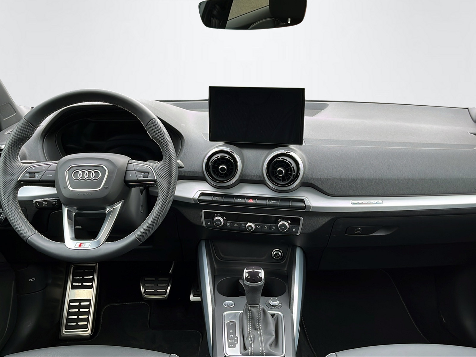 AUDI Q2 2.0 40 TFSI Advanced quattro S-Tronic-image-9