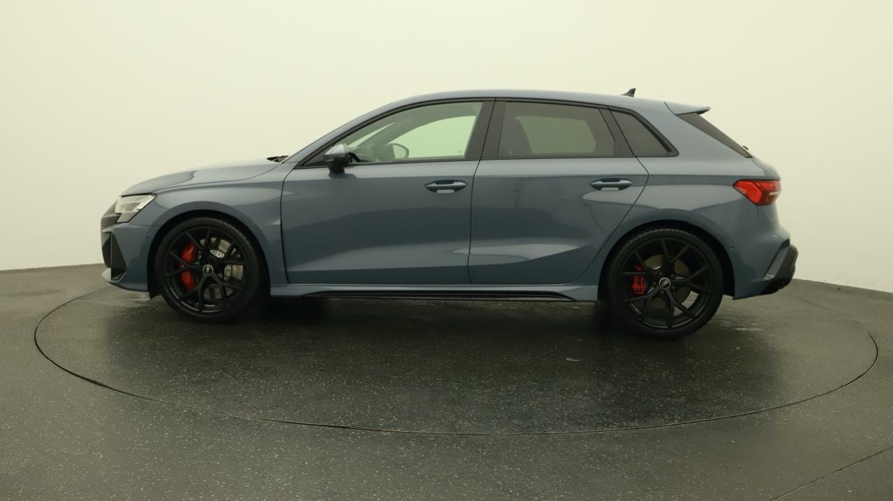 AUDI RS3 Sportback 2.5 TSI quattro S-tronic-showroom-element-1
