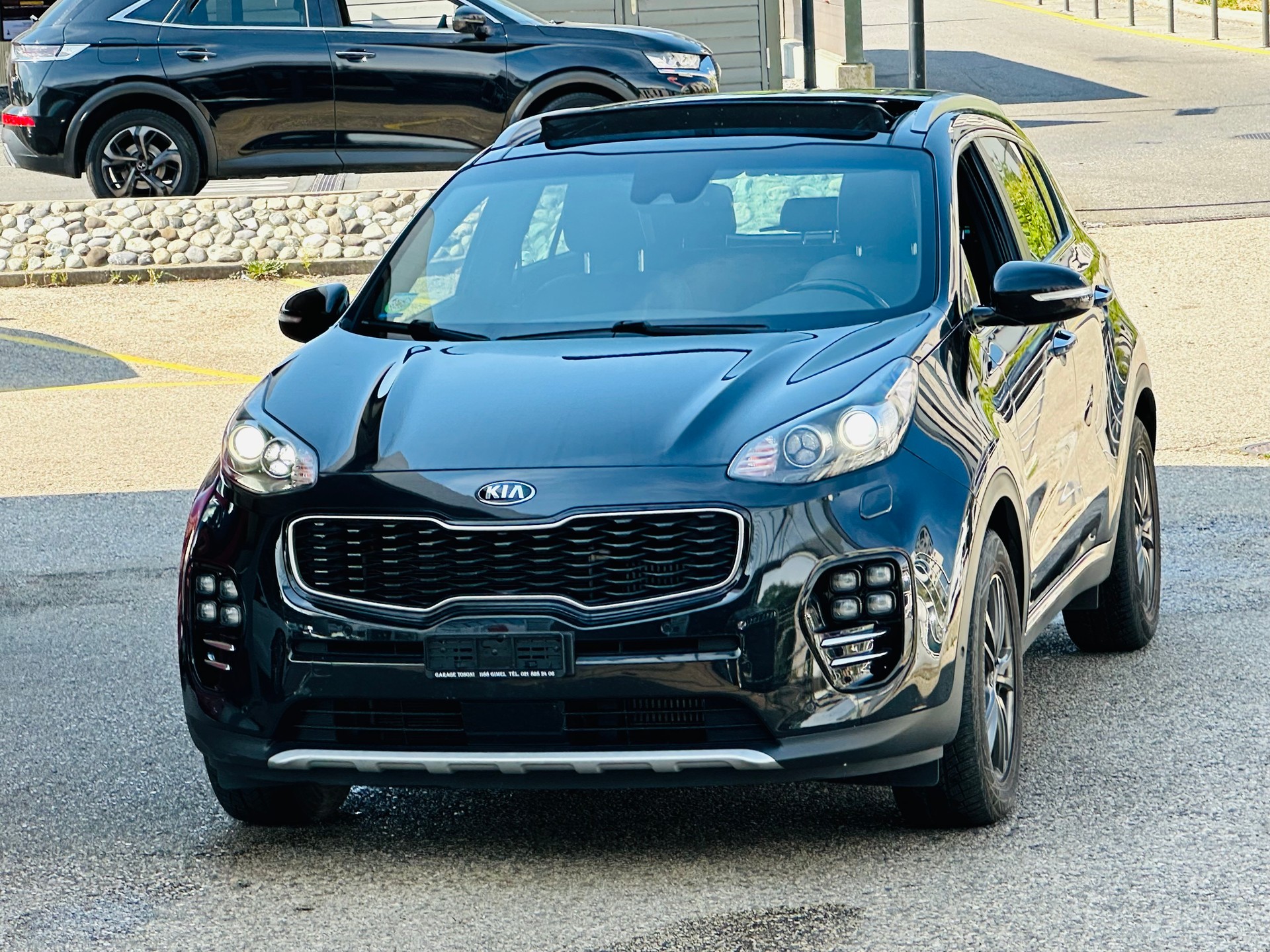 KIA Sportage 2.0CRDi Style GT Line 4WD Automat-showroom-element-2