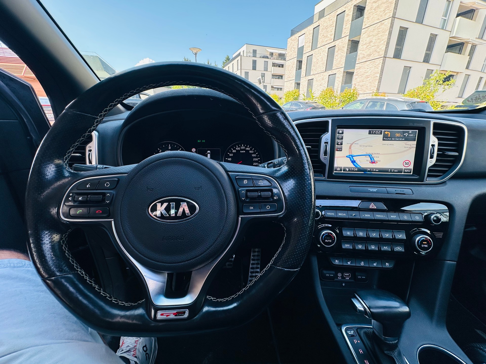 KIA Sportage 2.0CRDi Style GT Line 4WD Automat-image-10