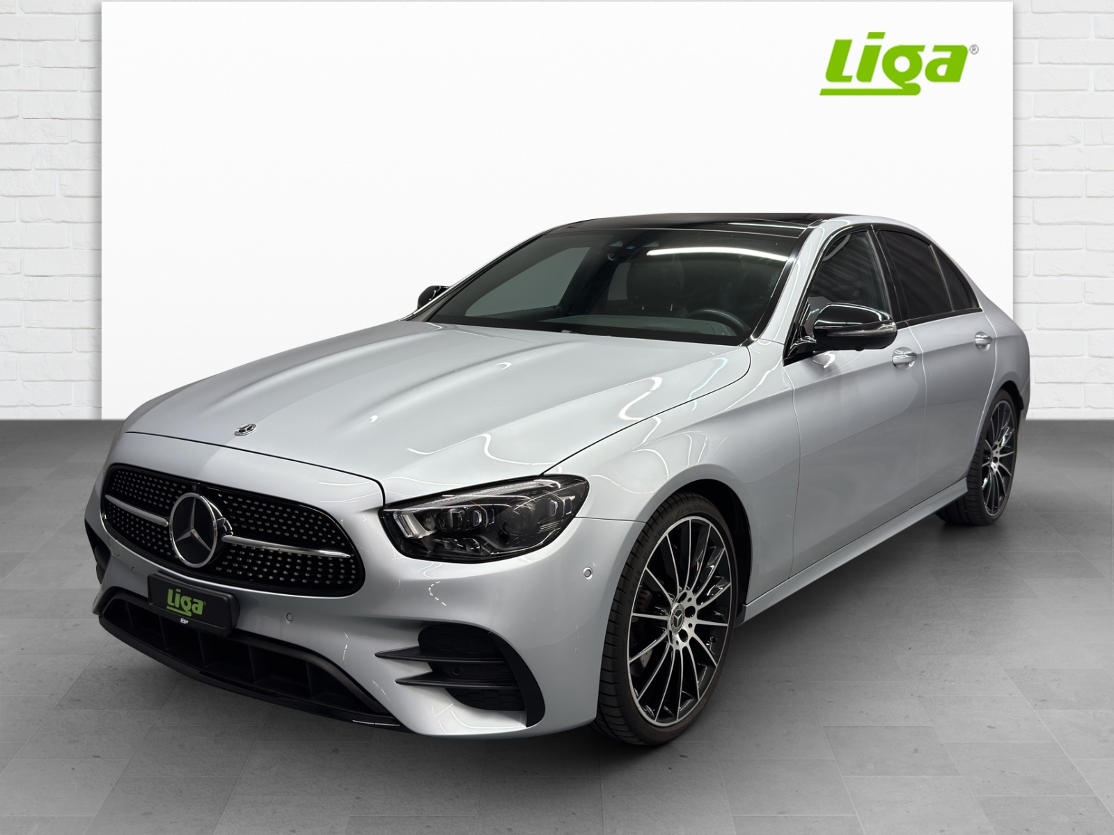 MERCEDES-BENZ E 220 d AMG Line 4Matic