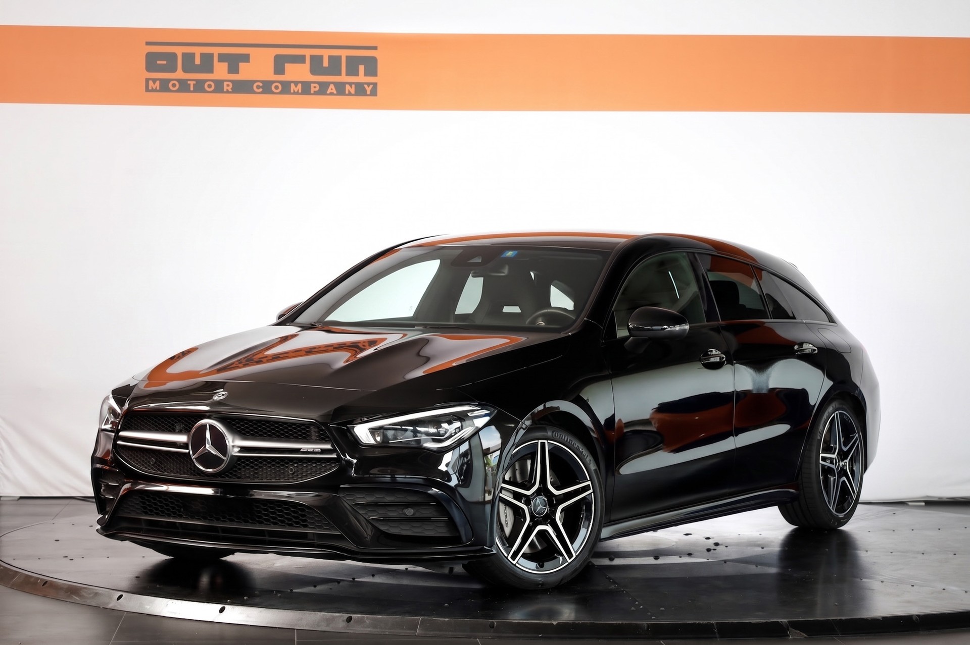MERCEDES-BENZ CLA Shooting Brake 35 AMG 4Matic 7G-DCT
