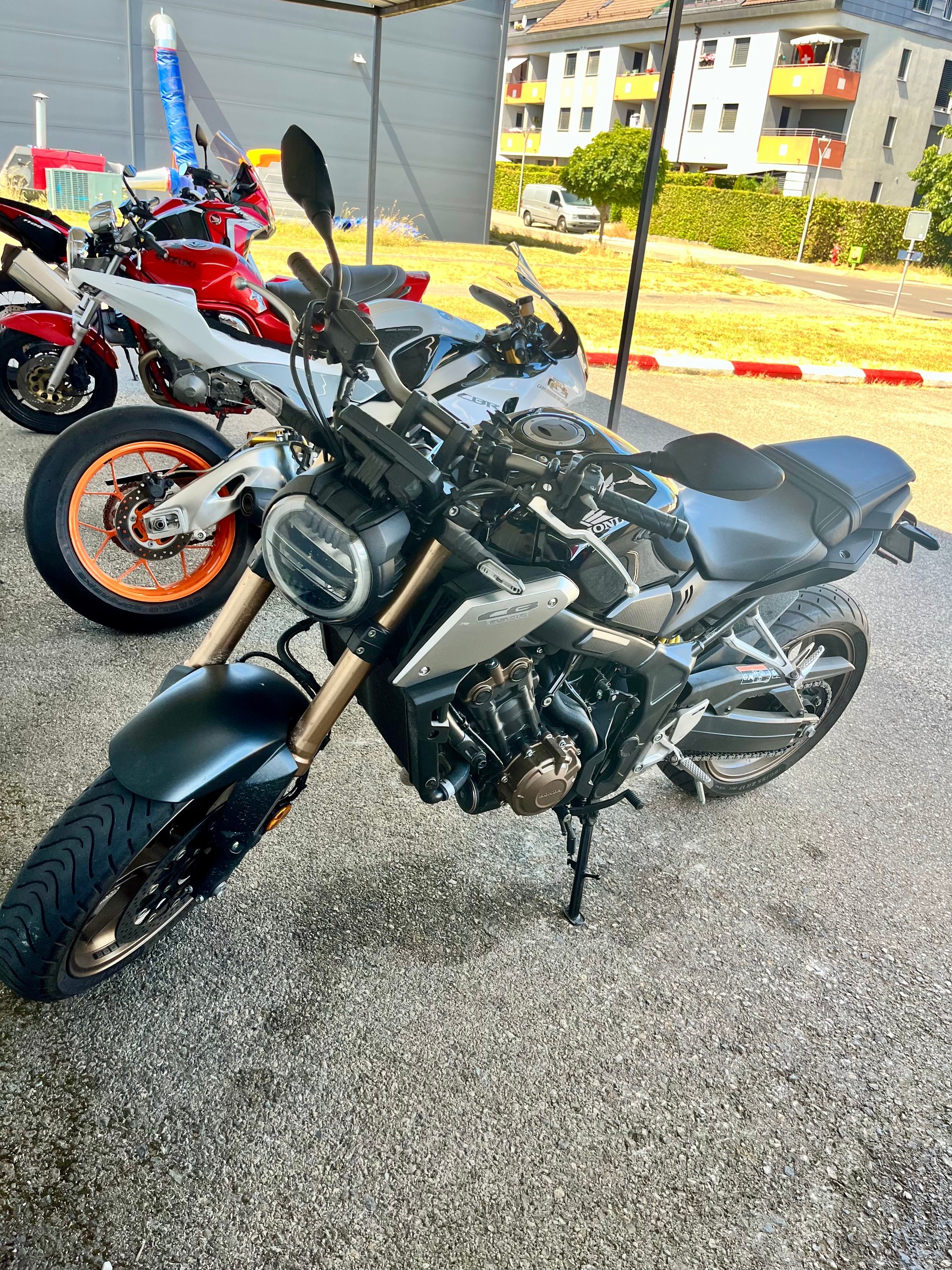 HONDA CB 650 R ABS-image-0