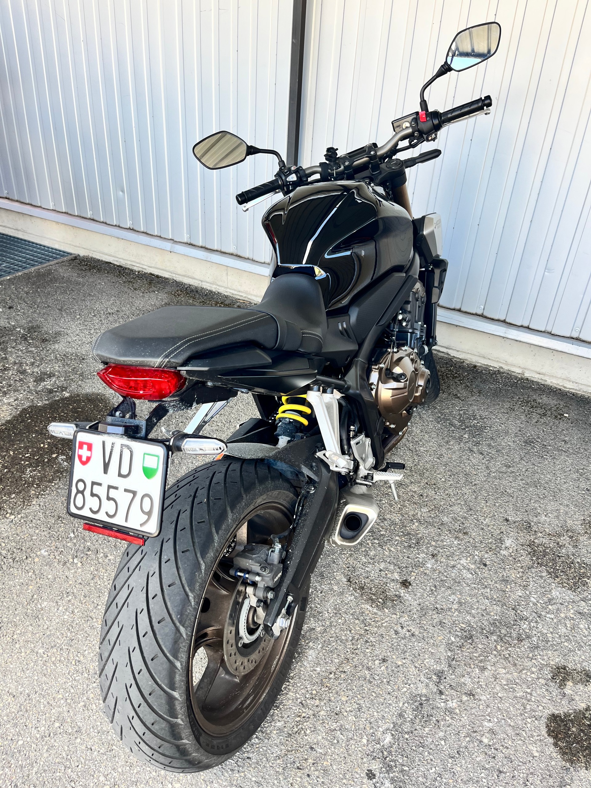 HONDA CB 650 R ABS-image-1