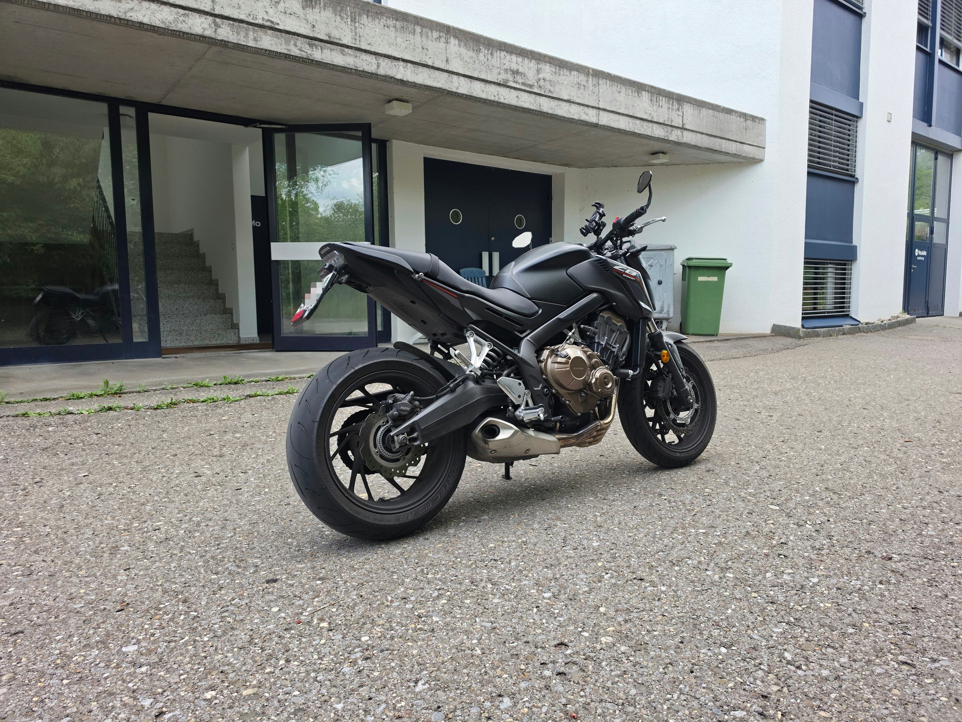 HONDA CB 650 F ABS-image-1