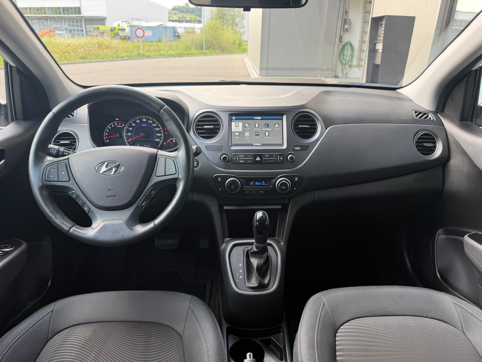 HYUNDAI i10 1.2 Vertex Automatic-image-10