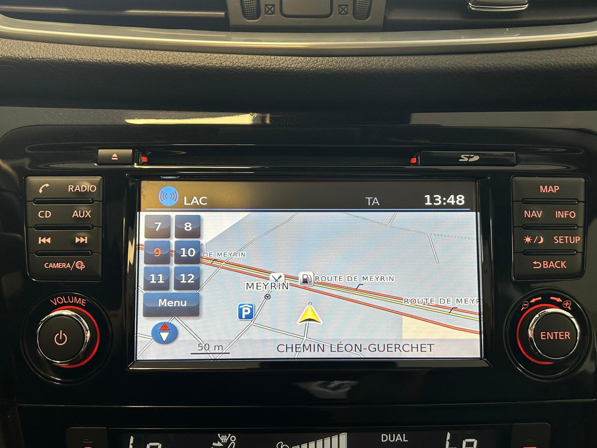 NISSAN Qashqai 1.2 DIG-T Tekna-image-9