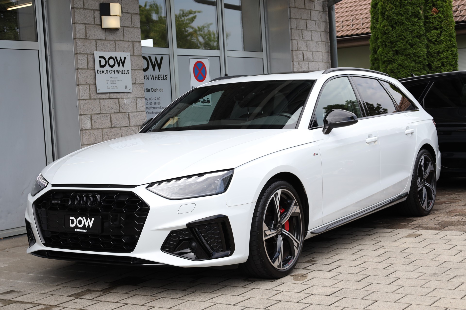 AUDI A4 Avant 40 TDI S line quattro S-tronic-showroom-element-2
