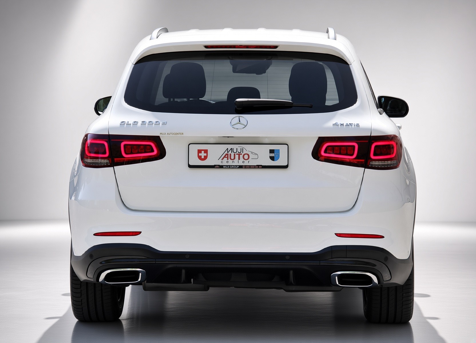 MERCEDES-BENZ GLC 300 d AMG Line 4Matic 9G-Tronic-showroom-element-3