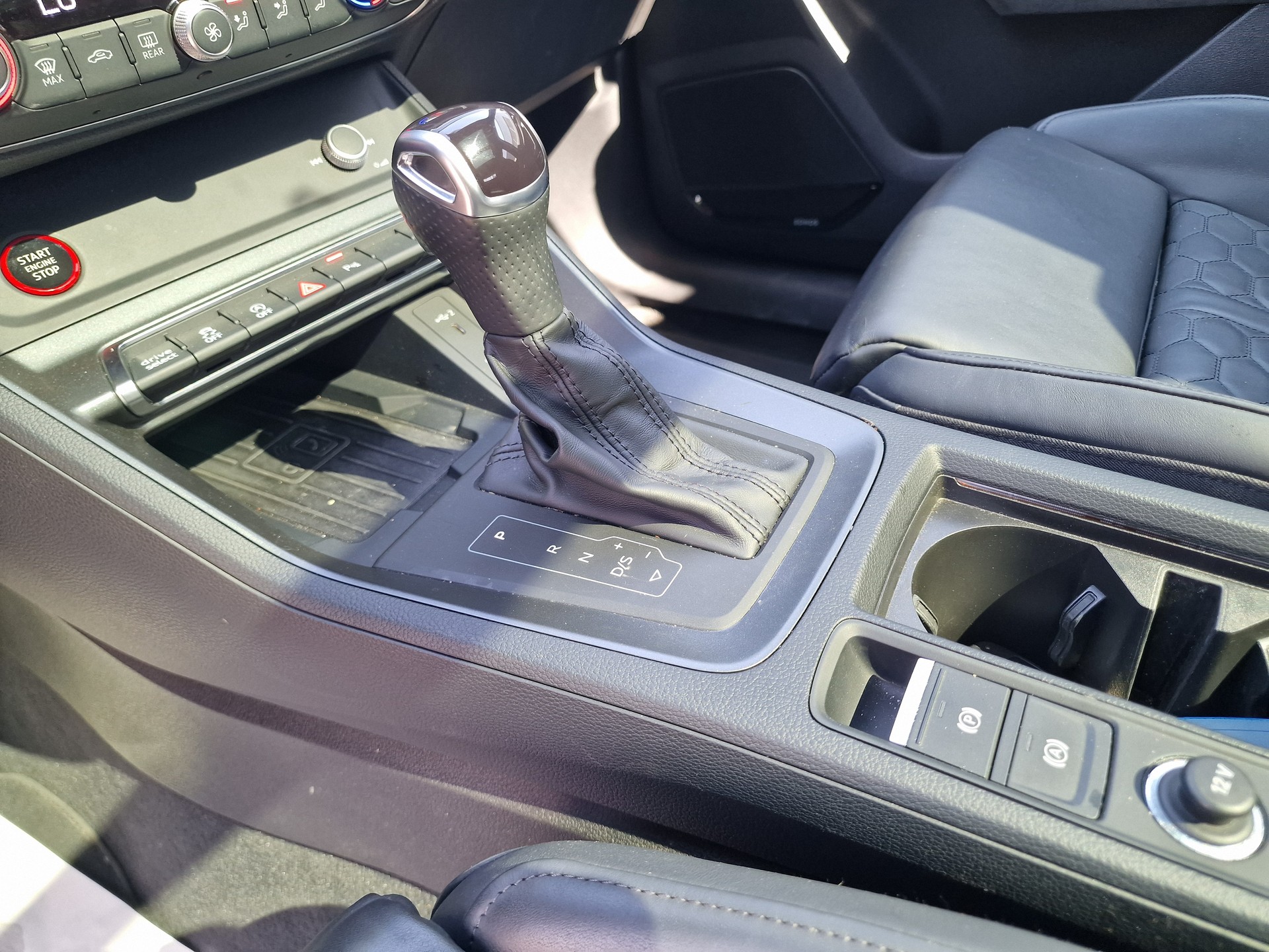 AUDI RS Q3 2.5 TFSI quattro S tronic RS Sportauspuff 24Mt Gara-image-20
