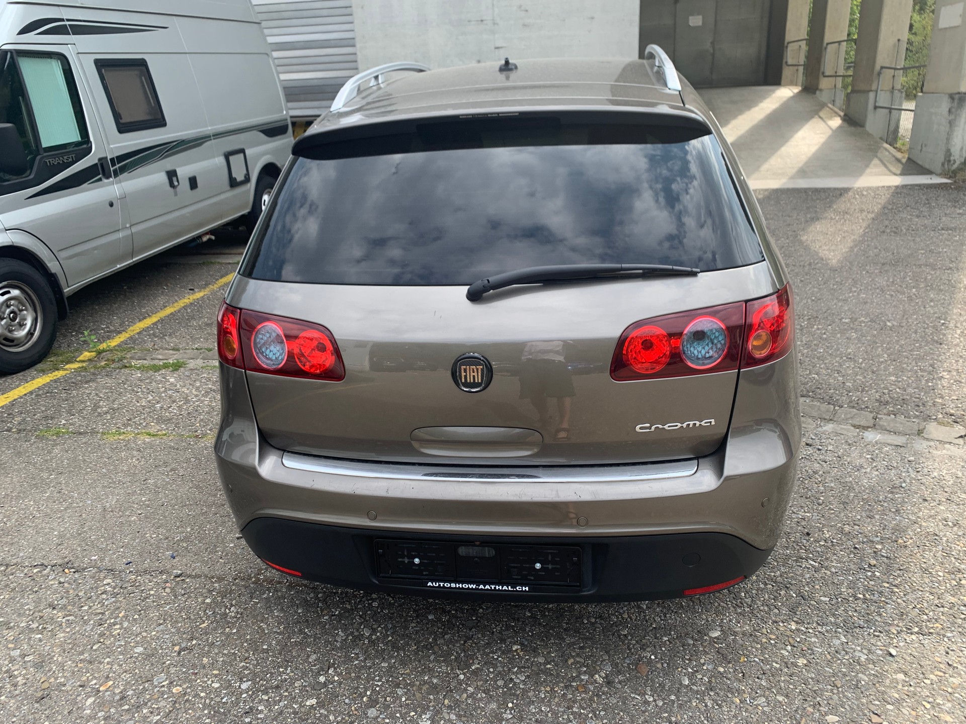 FIAT Croma 1.9 16V JTD Lusso Automatic-showroom-element-3