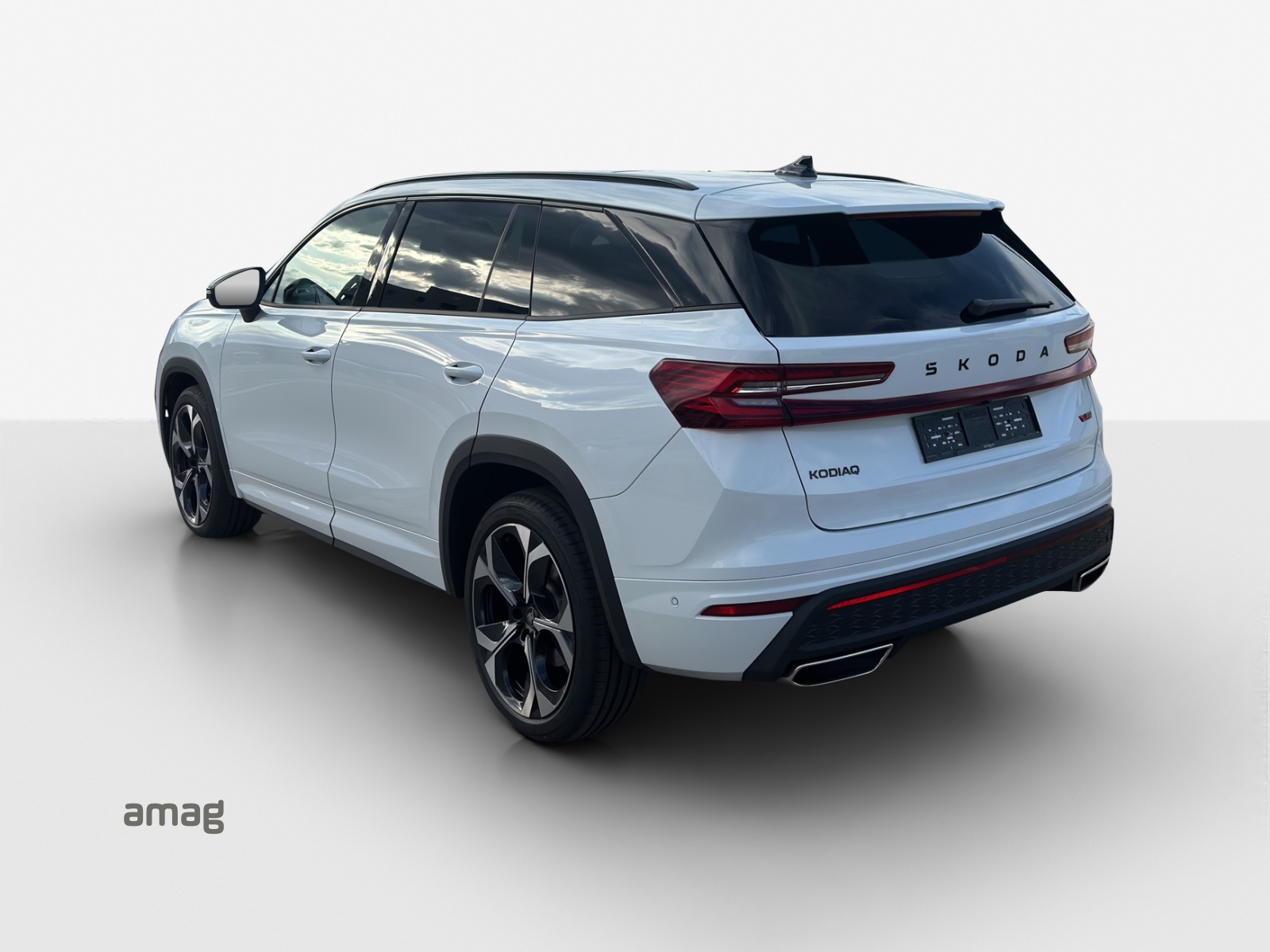 SKODA Kodiaq 2.0 TSI RS 4x4-showroom-element-2