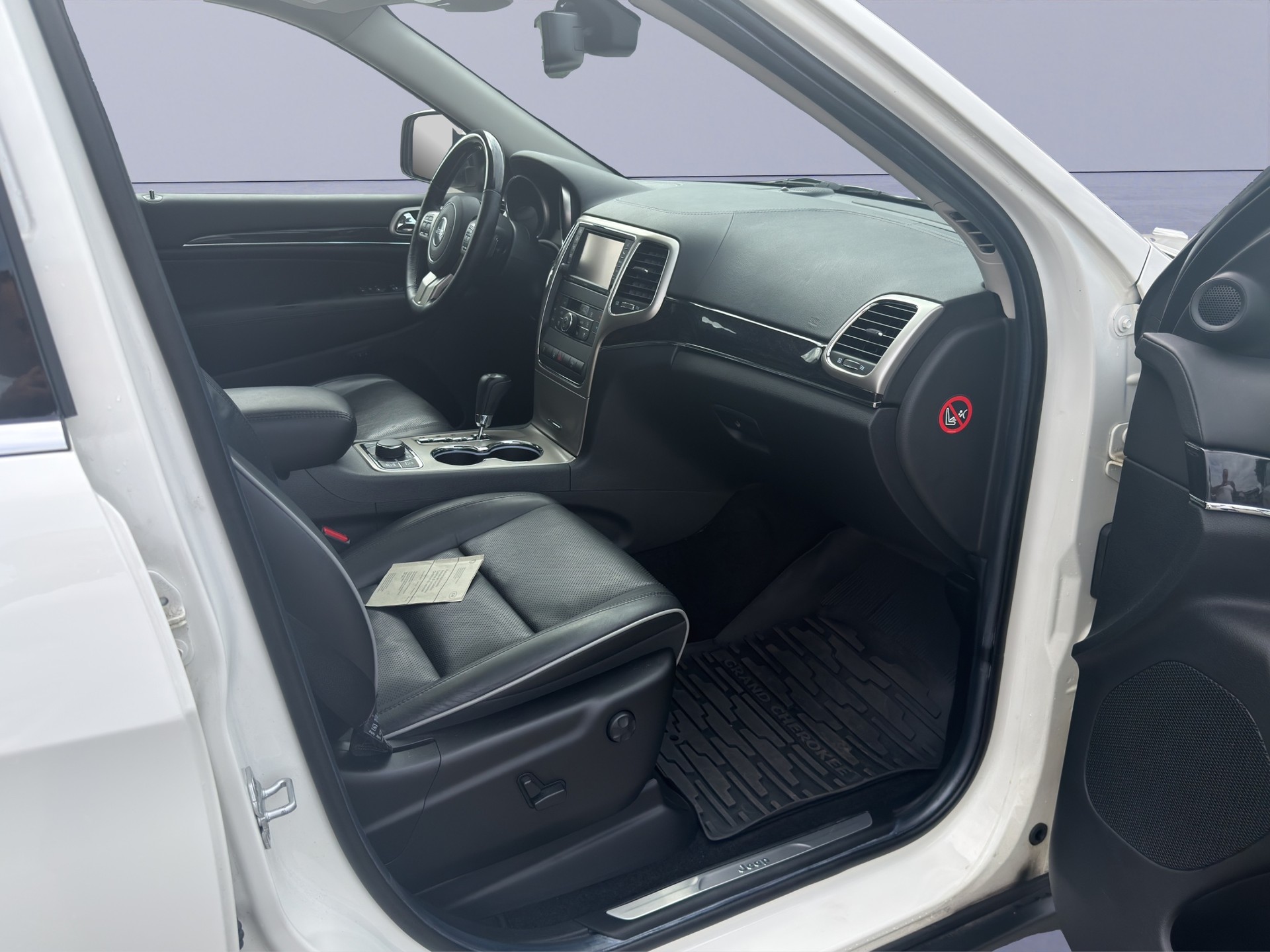 JEEP Grand Cherokee 3.0 CRD Overland Automatic-image-9