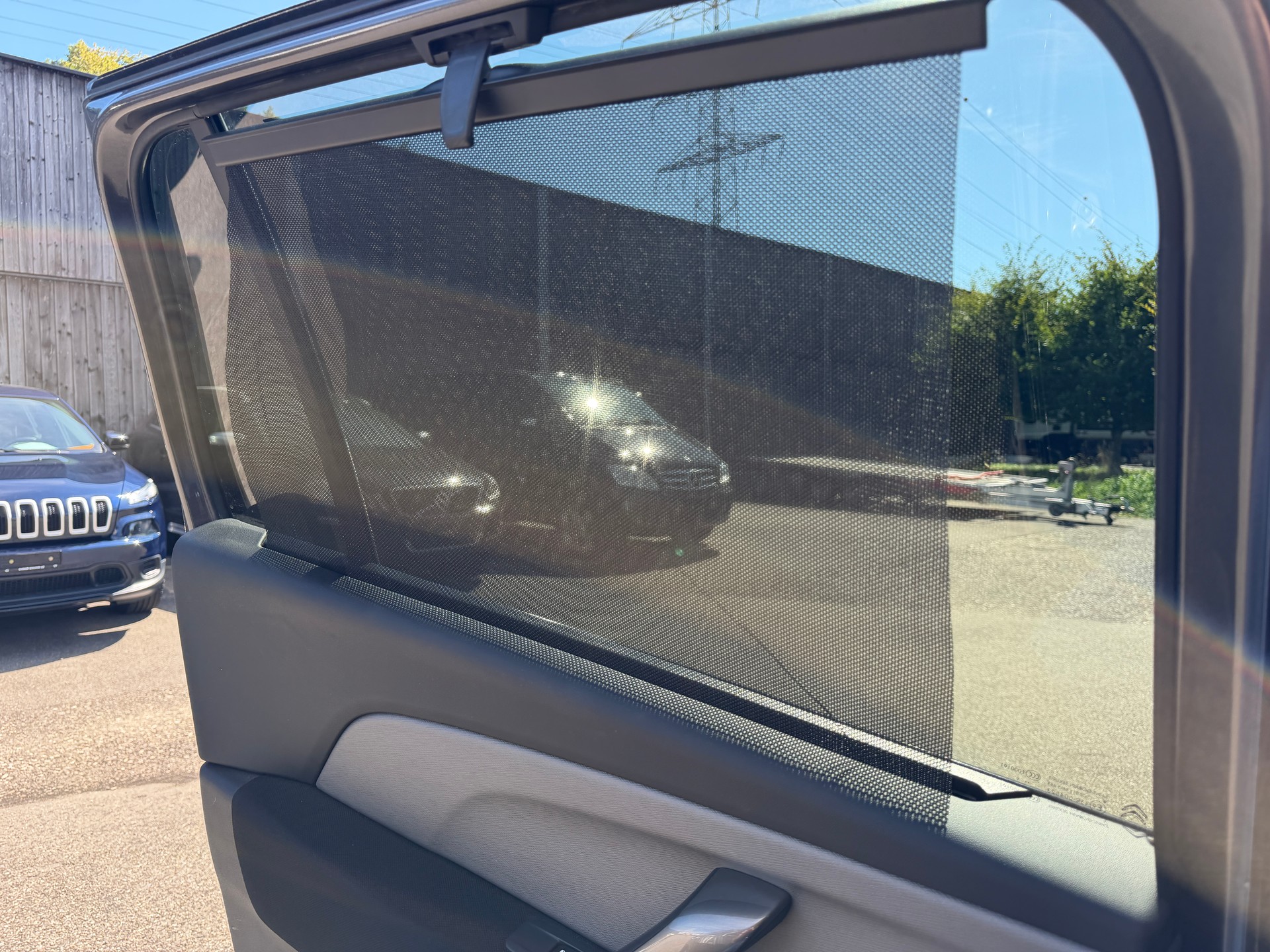 CITROEN Grand C4 Spacetourer 2.0 BlueHDi Shine EAT8-image-16