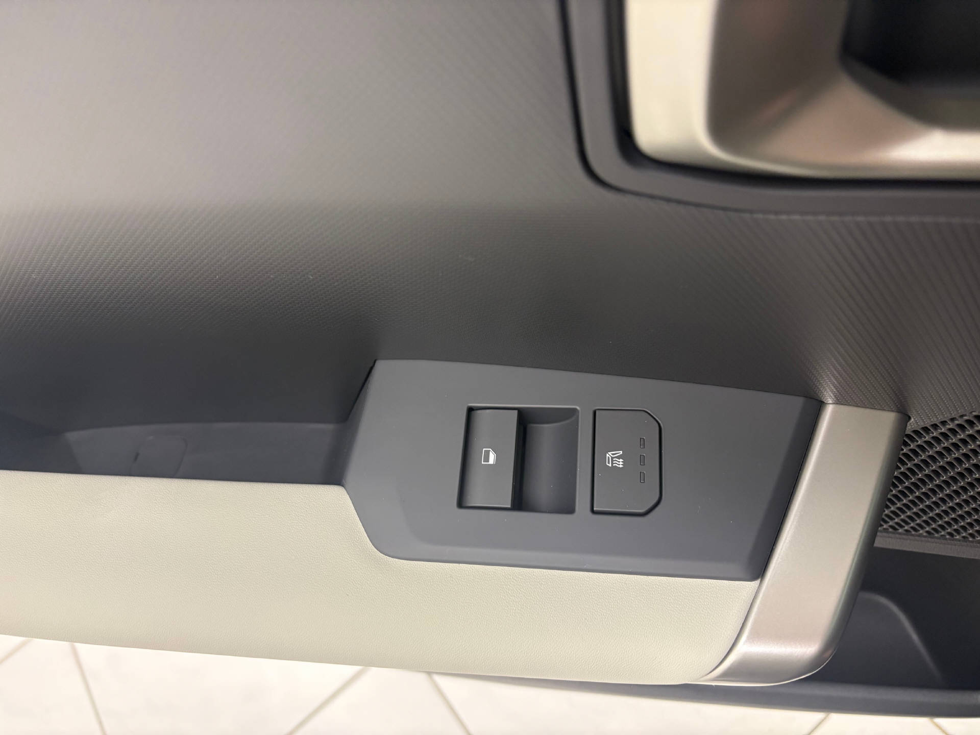 KIA Seltos 1.6 T-GDi GT-Line-image-13