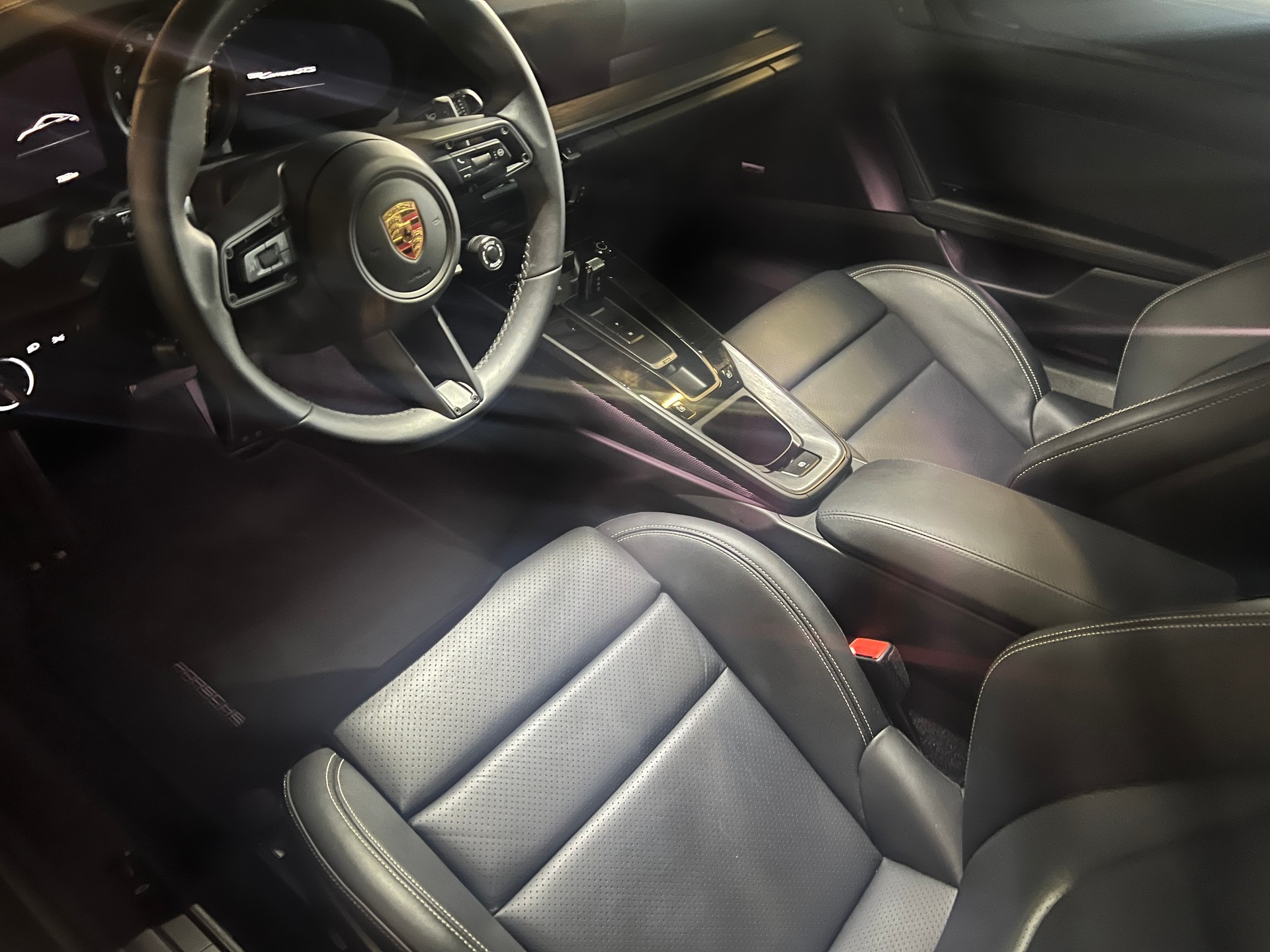 PORSCHE 911 Carrera GTS PDK KREIDE wie NEU-image-6
