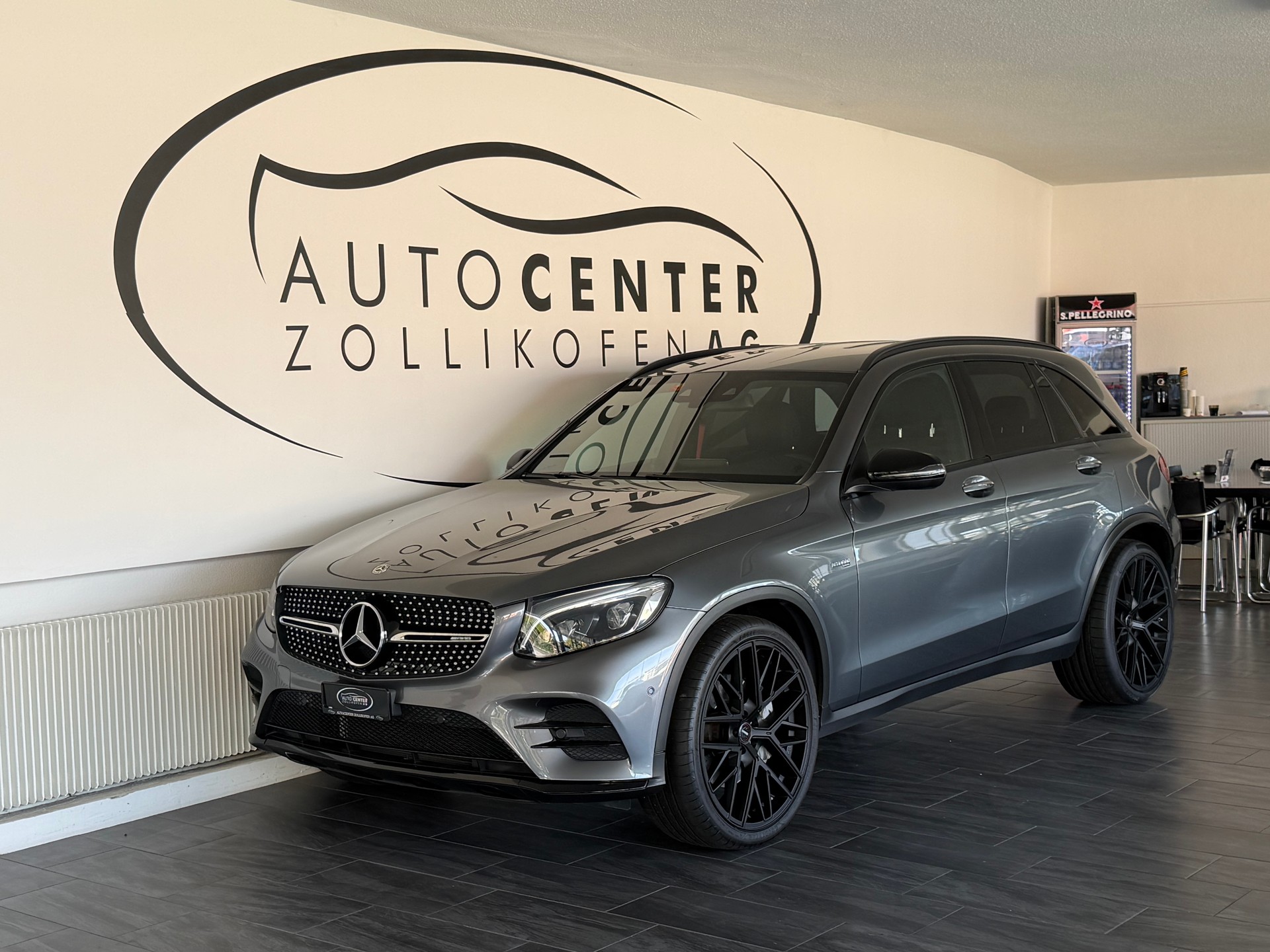 MERCEDES-BENZ GLC 43 AMG 4Matic 9G-Tronic-showroom-element-1