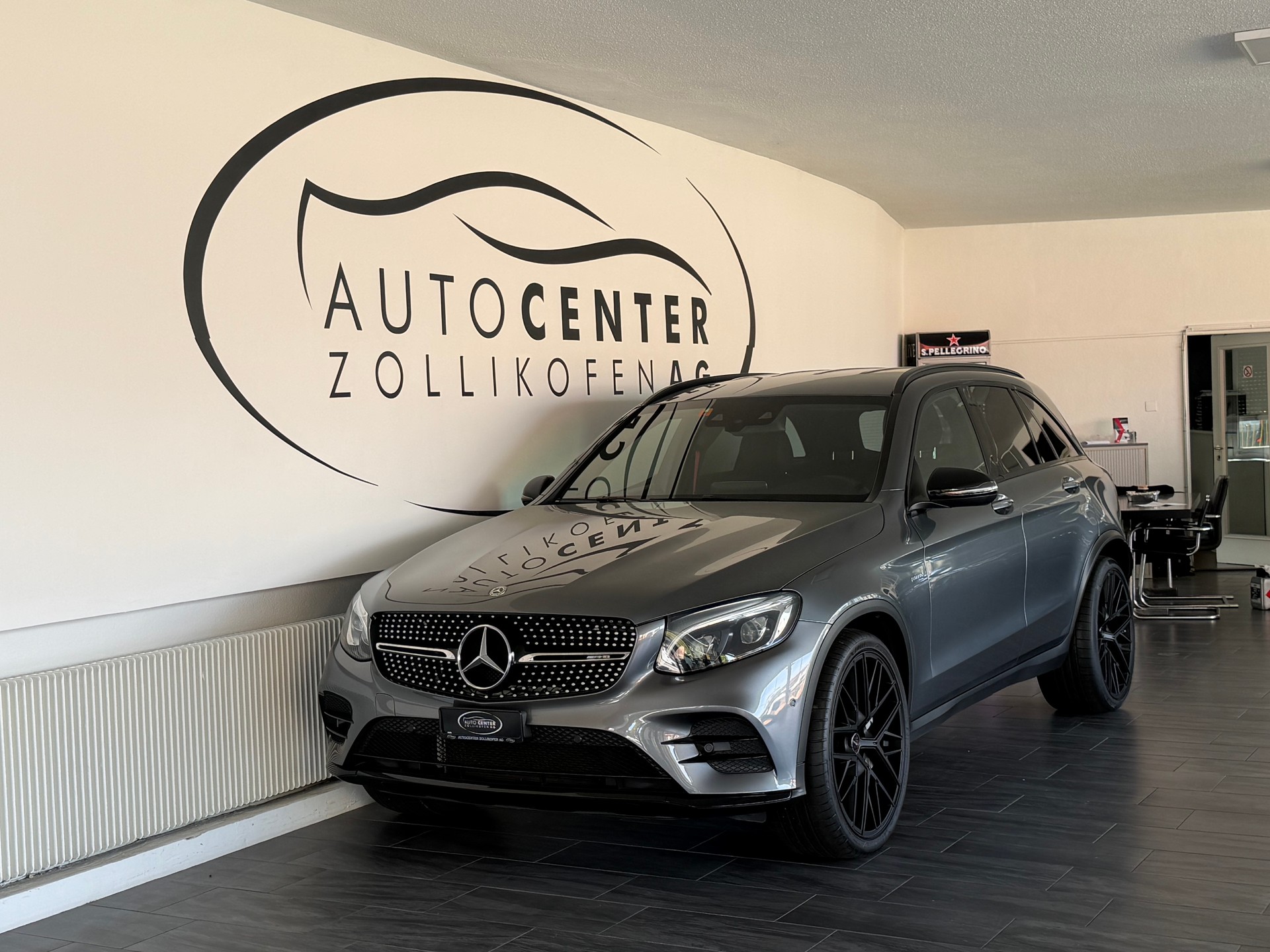 MERCEDES-BENZ GLC 43 AMG 4Matic 9G-Tronic-showroom-element-2