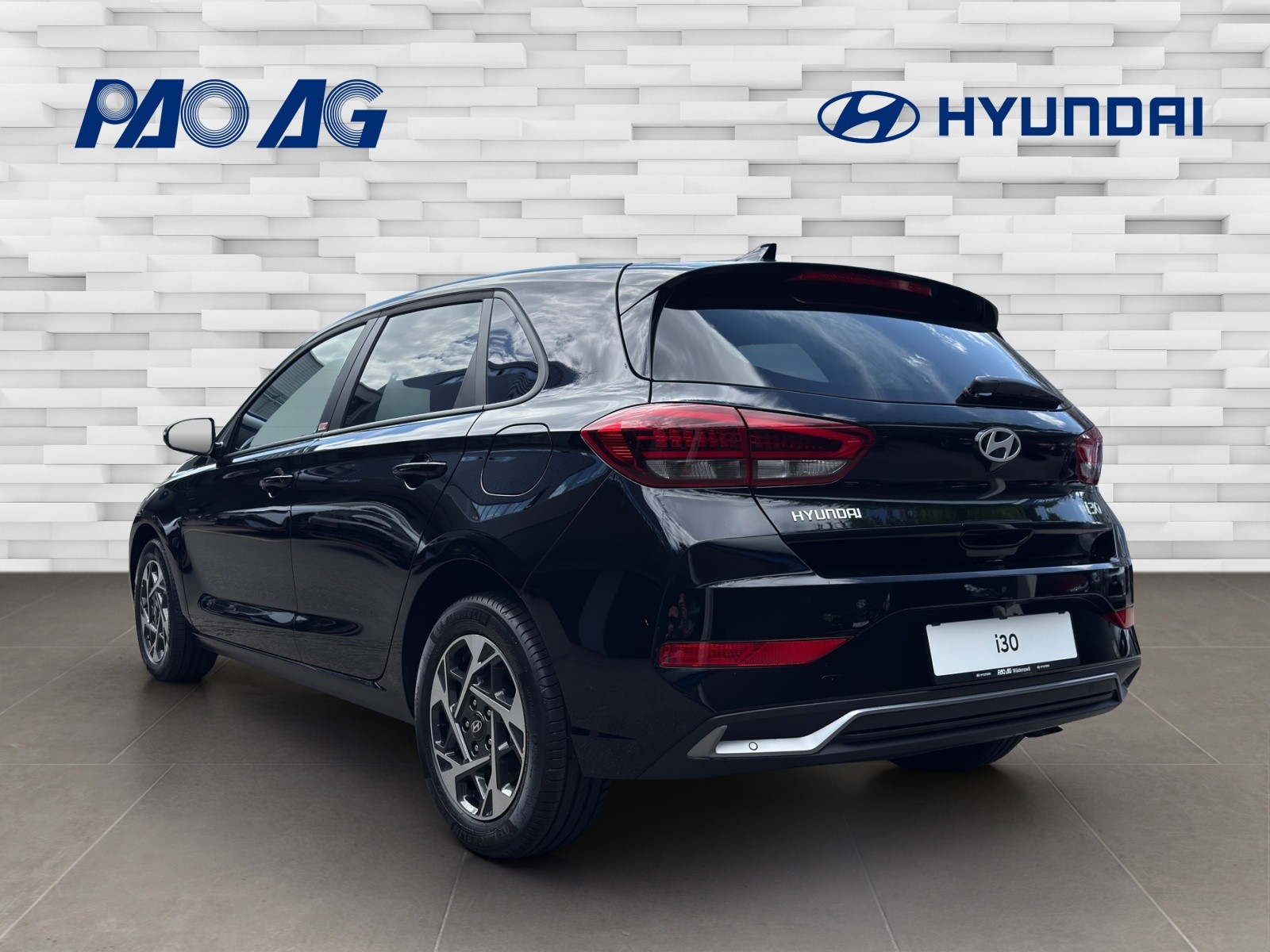 HYUNDAI i30 1.5 T-GDi Amplia 48V MH DCT-showroom-element-2