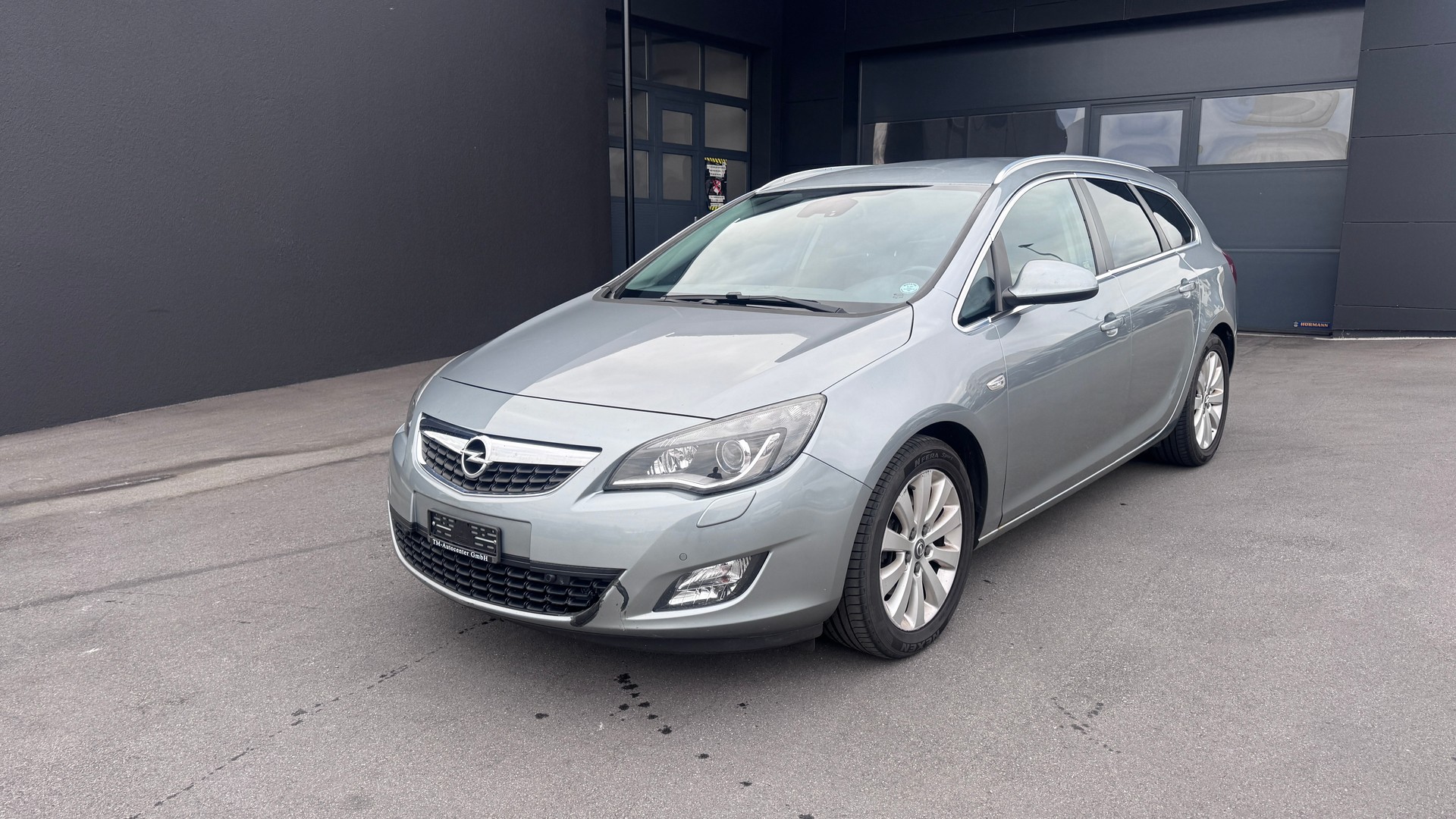 OPEL Astra SportsTourer 1.6i 16V Turbo Sport