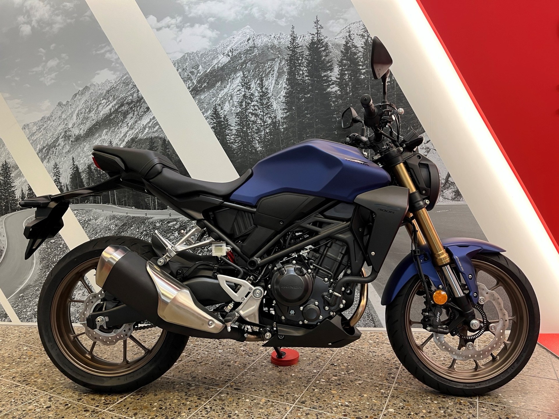HONDA CB 300 R ABS ab Lager!-image-0