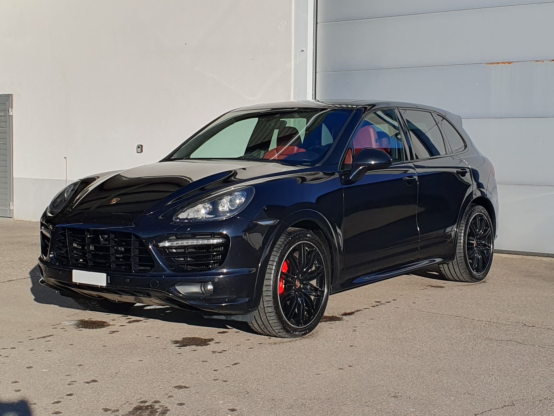 PORSCHE Cayenne Turbo S