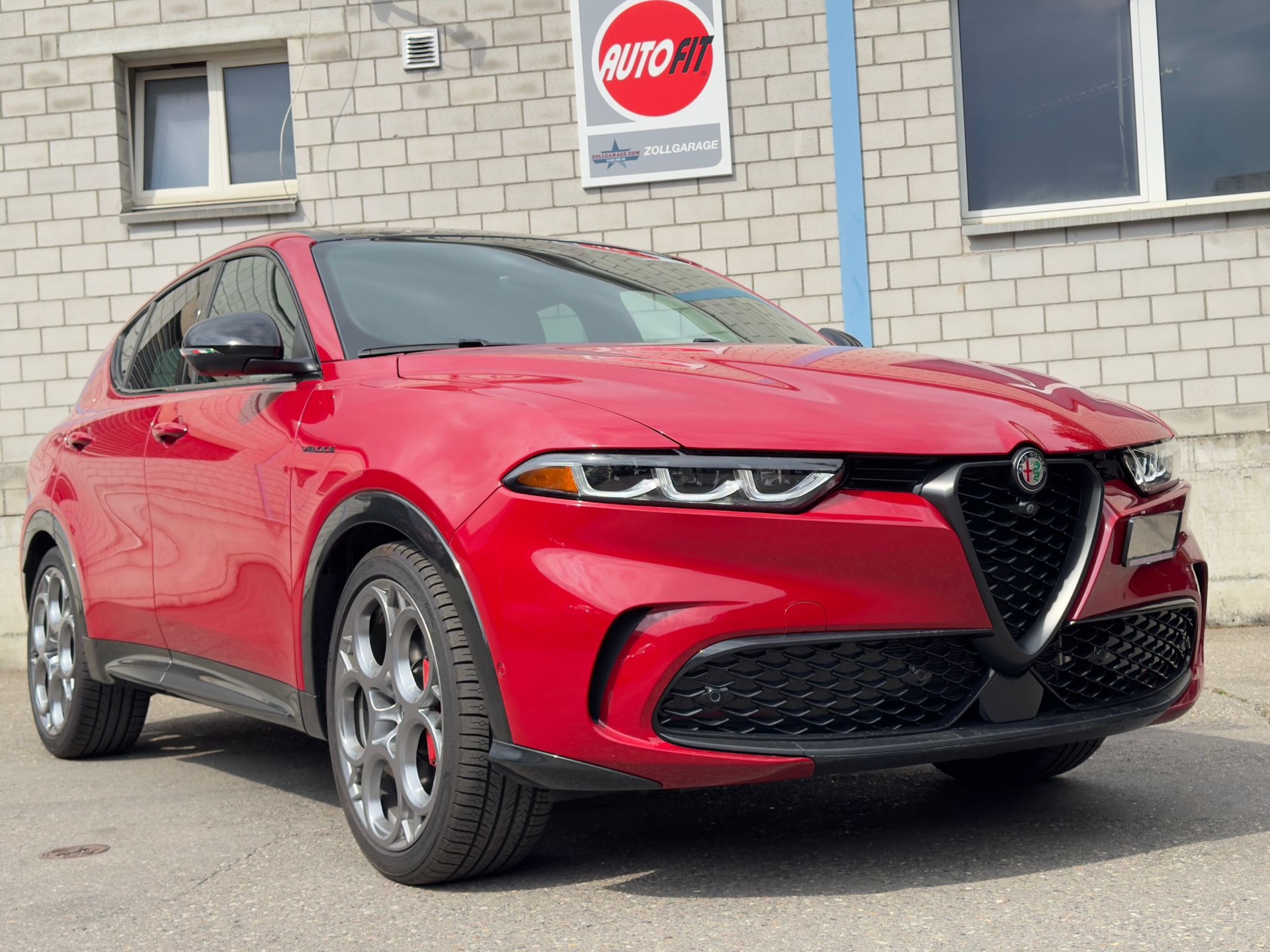 ALFA ROMEO TONALE VELOCE Q4 2.0TURBO 272PS-showroom-element-2