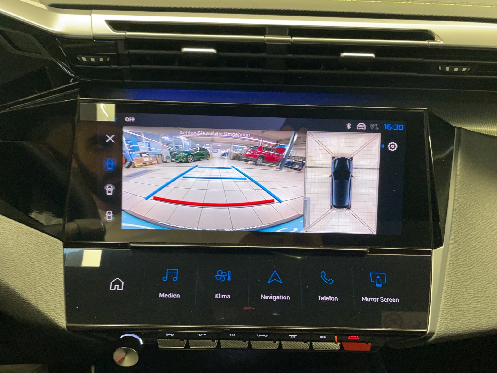 PEUGEOT 308 1.6 PHEV 180 GT-image-8