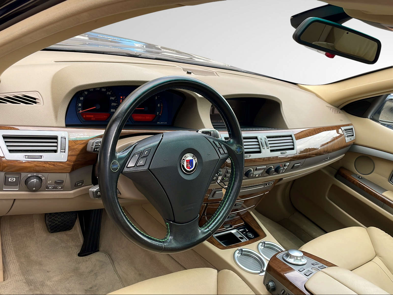BMW-ALPINA B7 4.4 V8-image-8