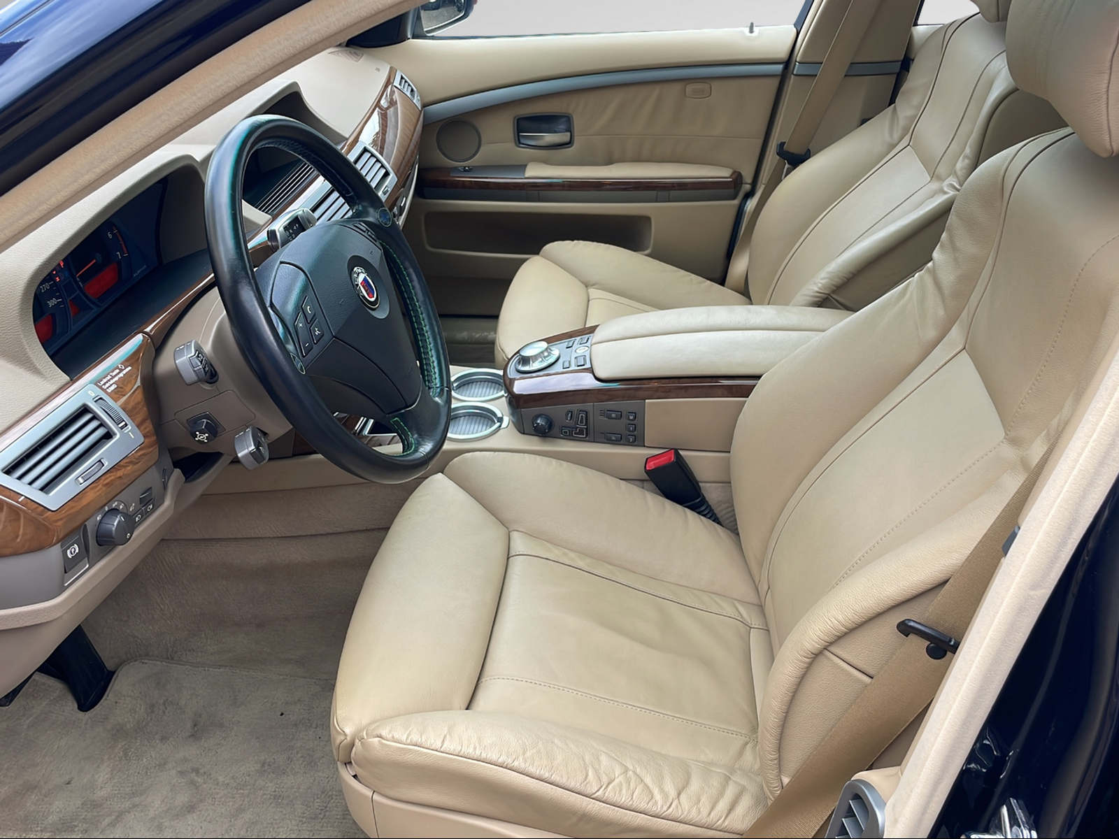 BMW-ALPINA B7 4.4 V8-image-15