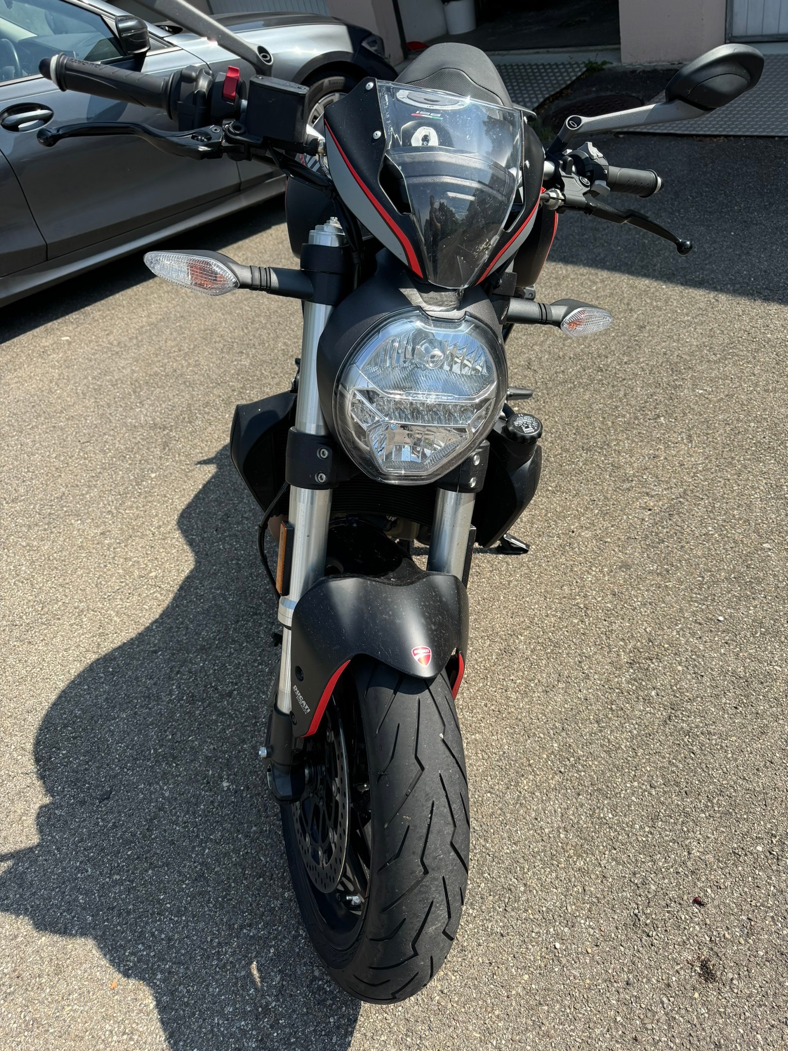 DUCATI Monster 821 Stealth ABS-image-2