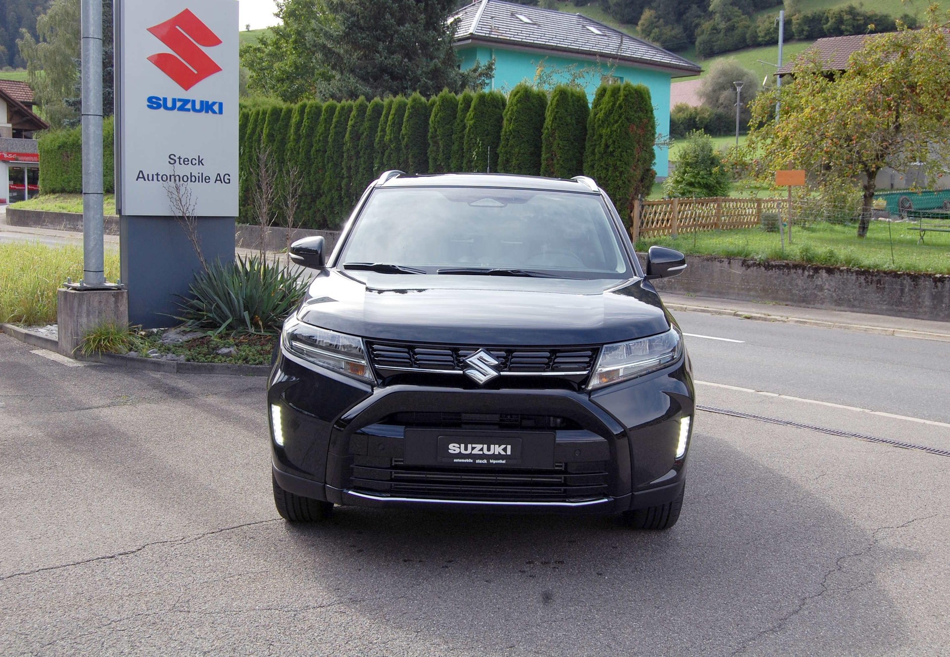 SUZUKI Vitara 1.4 T Compact Top Hybrid 4x4-showroom-element-1