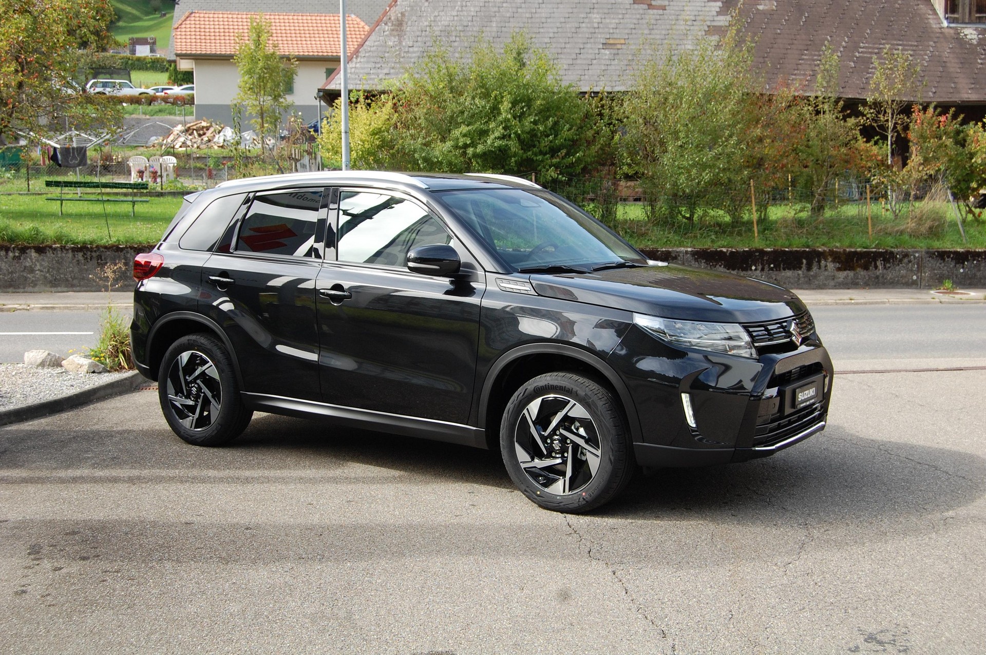 SUZUKI Vitara 1.4 T Compact Top Hybrid 4x4-showroom-element-2
